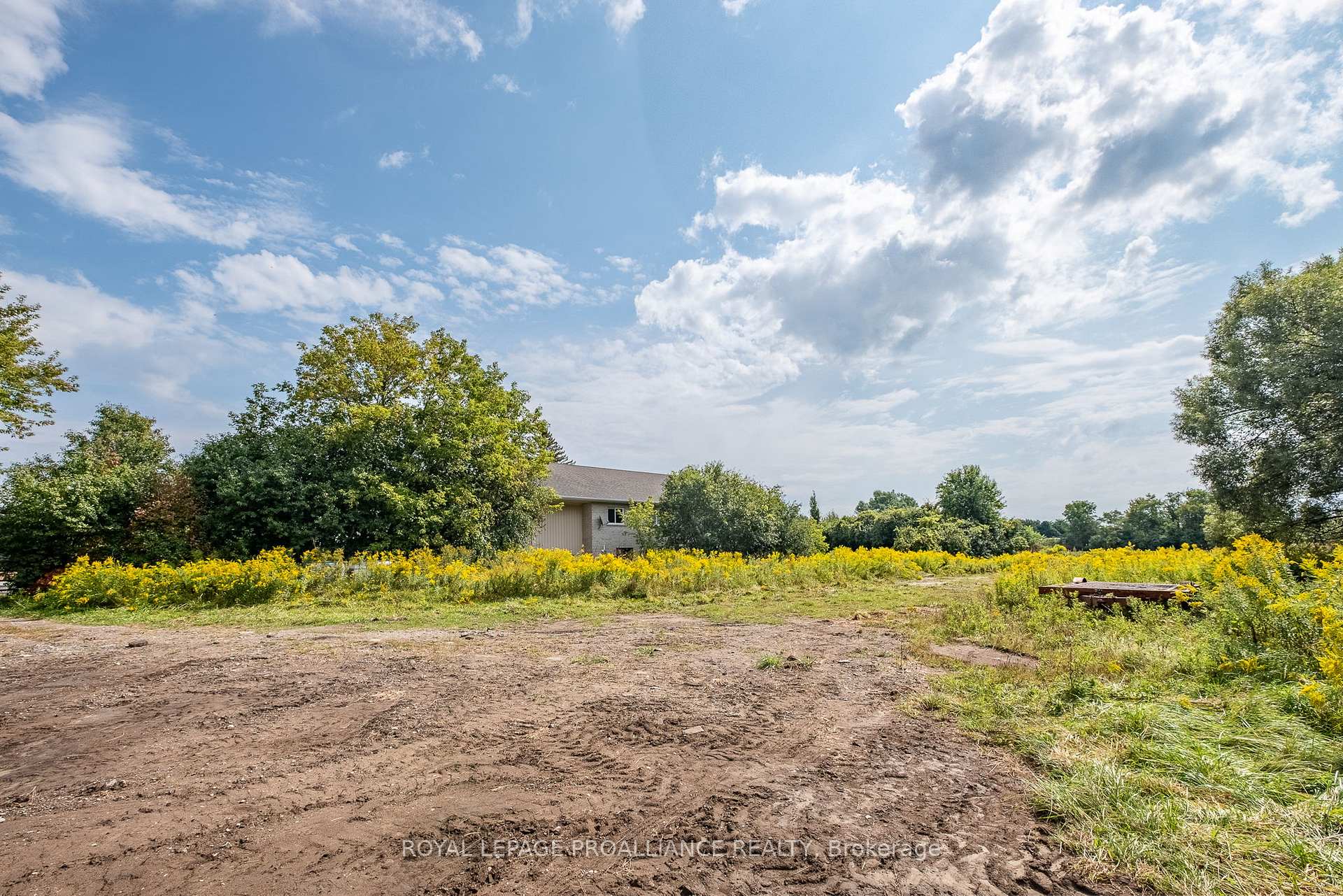 Photo 2 of 00 Trotters Lane, Cobourg — HOMEH
