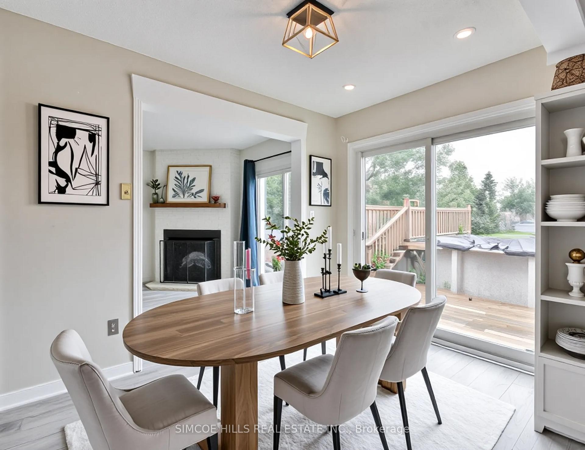 Photo 11 of 256 Hickling Trail, Barrie, Grove East — HOMEH