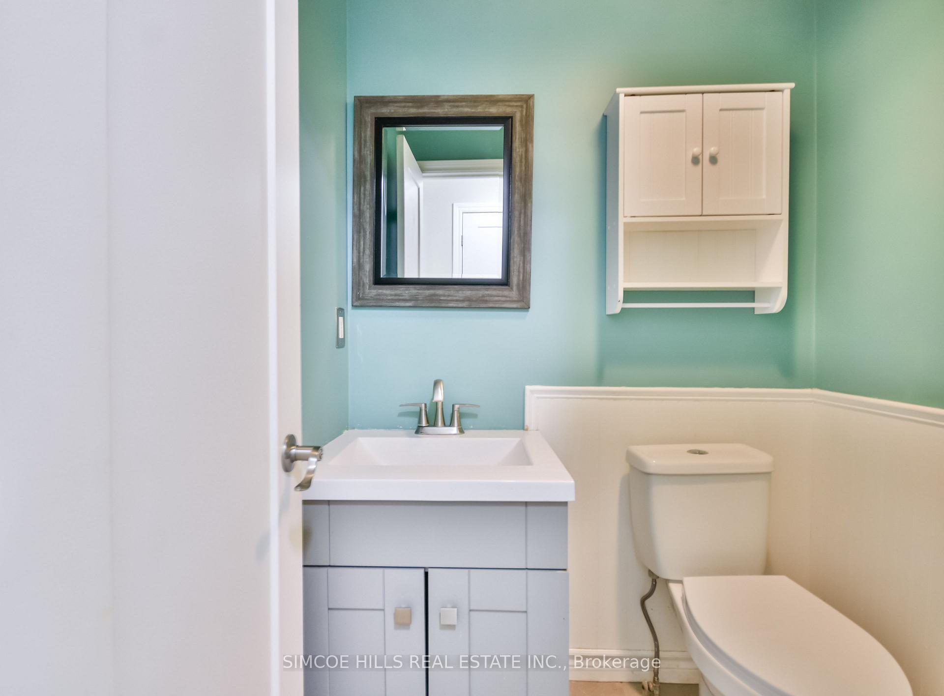 Photo 17 of 256 Hickling Trail, Barrie, Grove East — HOMEH