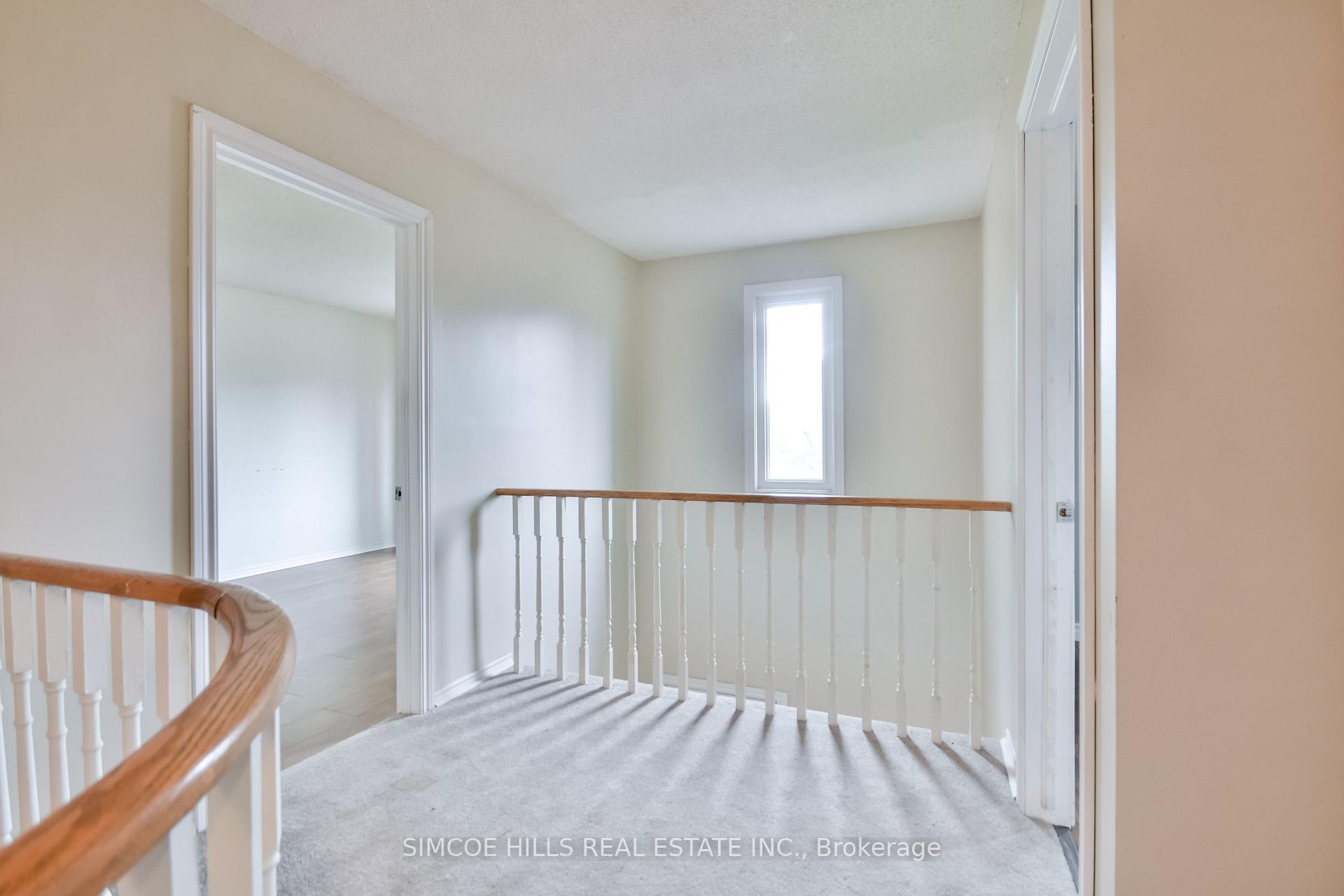Photo 18 of 256 Hickling Trail, Barrie, Grove East — HOMEH