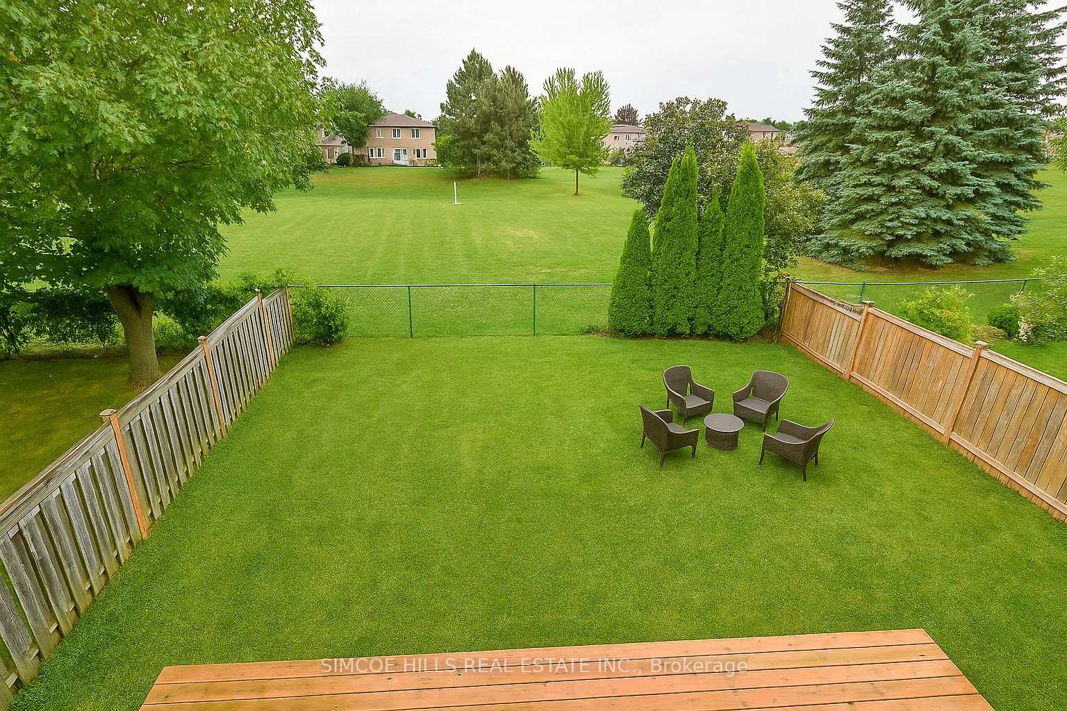 Photo 35 of 256 Hickling Trail, Barrie, Grove East — HOMEH