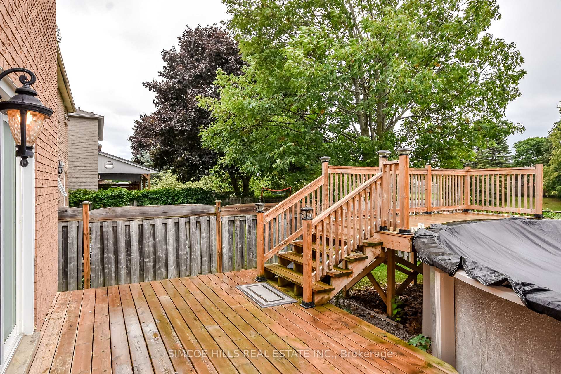 Photo 36 of 256 Hickling Trail, Barrie, Grove East — HOMEH