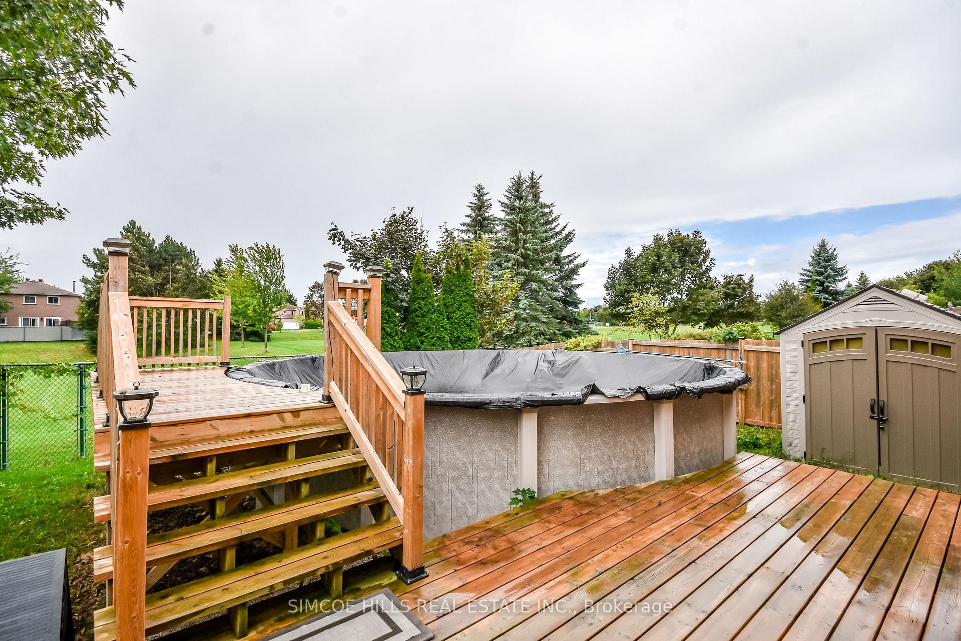 Photo 37 of 256 Hickling Trail, Barrie, Grove East — HOMEH