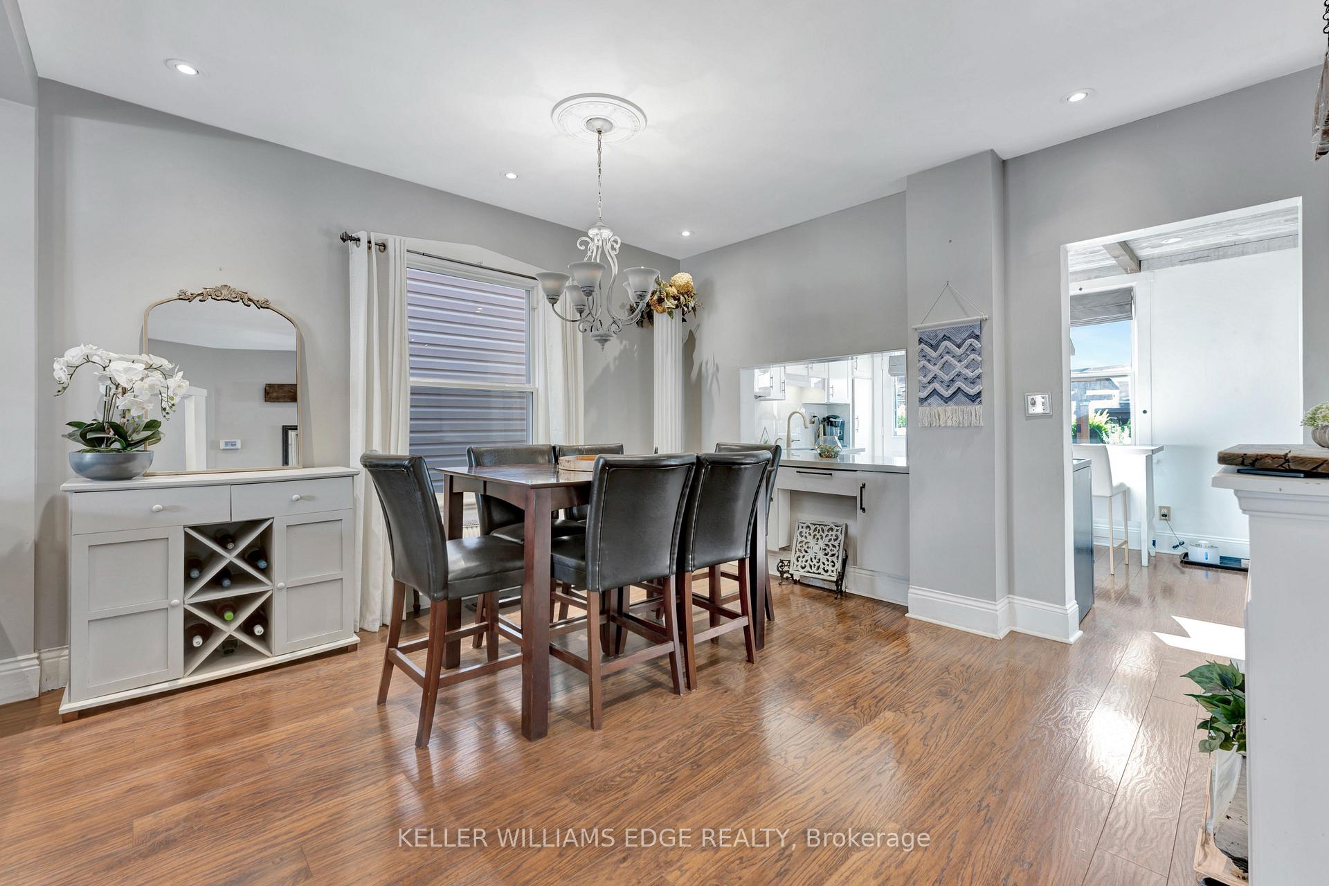 Photo 9 of 35 Glendale Avenue, Hamilton, Crown Point — HOMEH