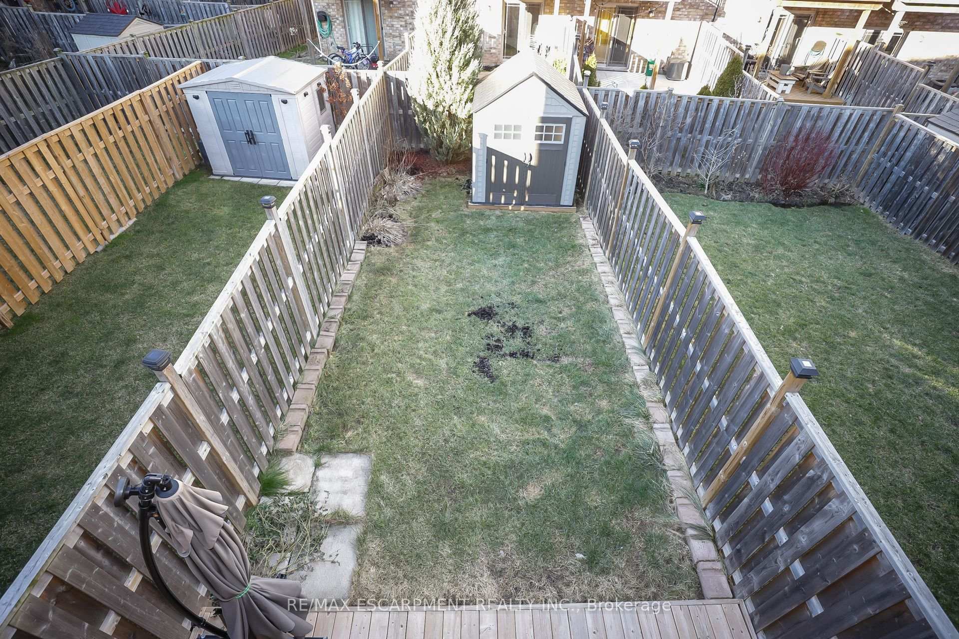 Photo 15 of 24 Hemlock Way, Grimsby, Grimsby West — HOMEH