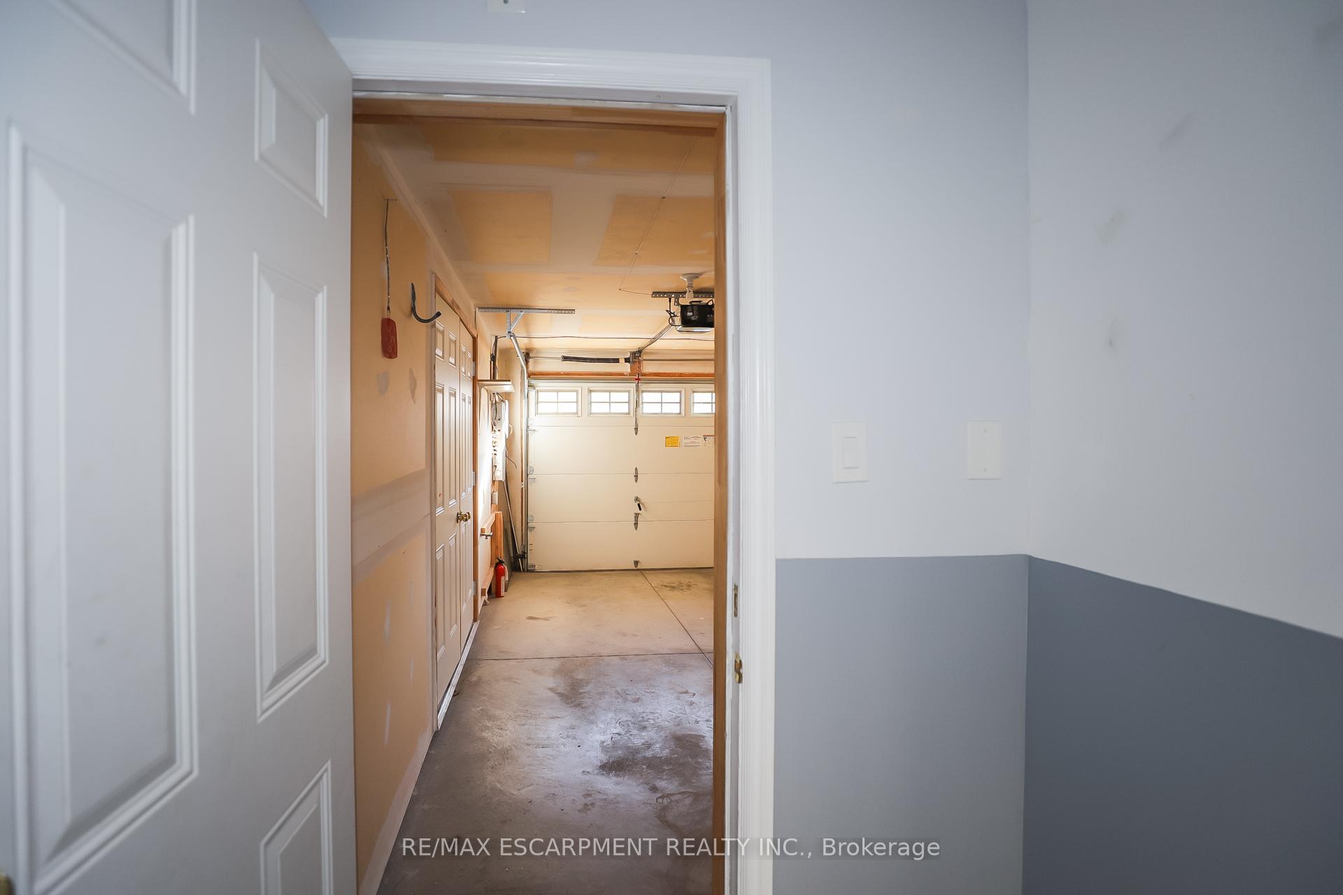 Photo 30 of 24 Hemlock Way, Grimsby, Grimsby West — HOMEH