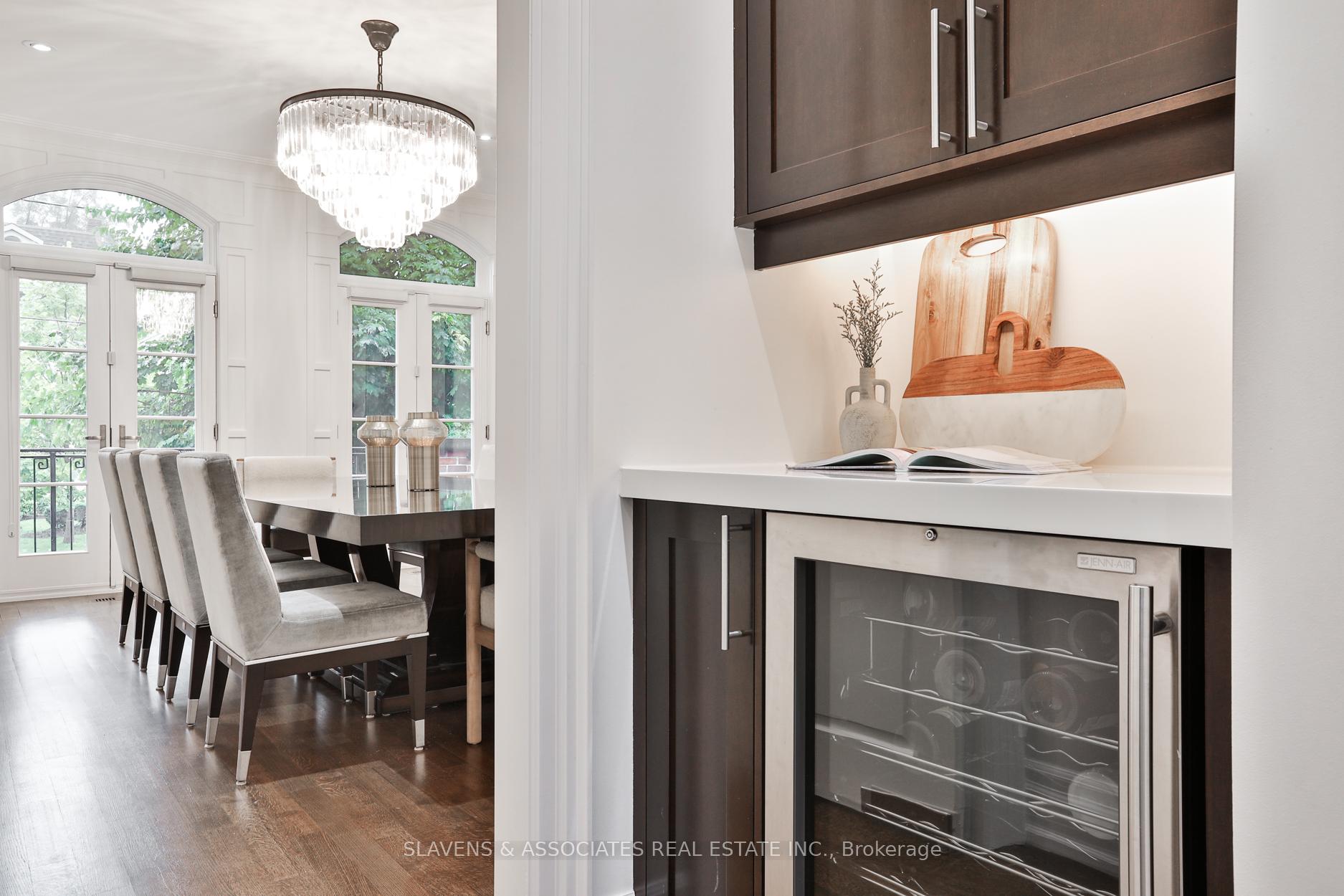 Photo 19 of 216 Hillhurst Boulevard, Toronto, Bedford Park-Nortown — HOMEH
