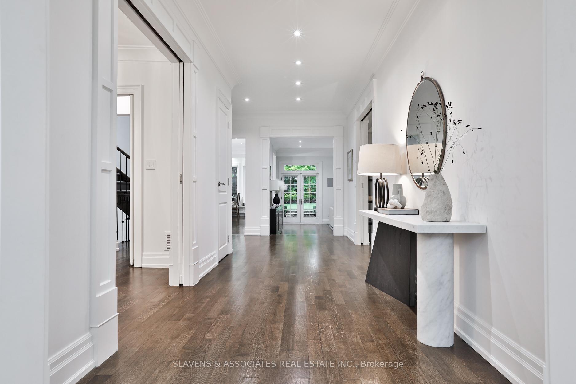 Photo 27 of 216 Hillhurst Boulevard, Toronto, Bedford Park-Nortown — HOMEH