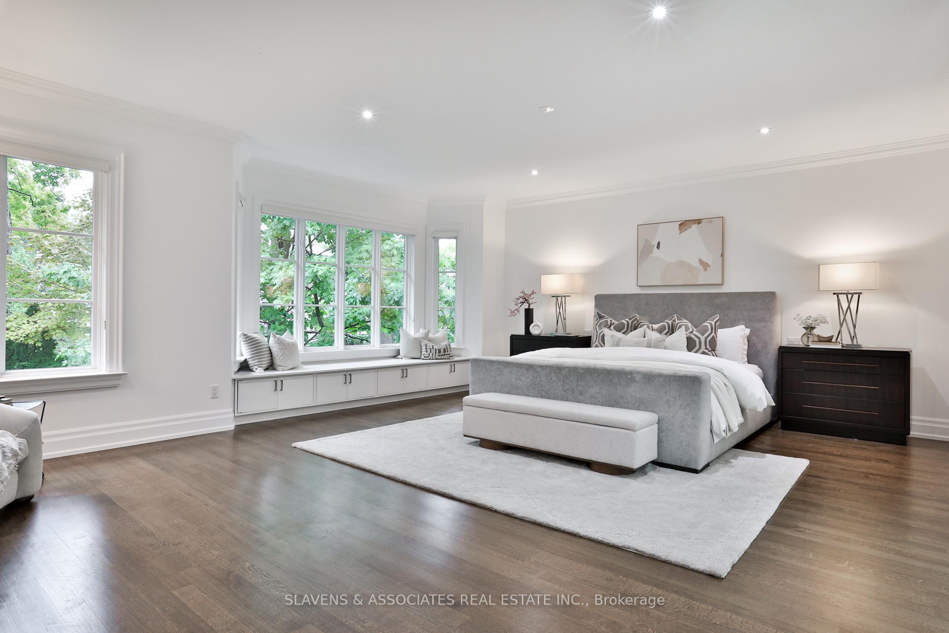 Photo 18 of 216 Hillhurst Boulevard, Toronto, Bedford Park-Nortown — HOMEH