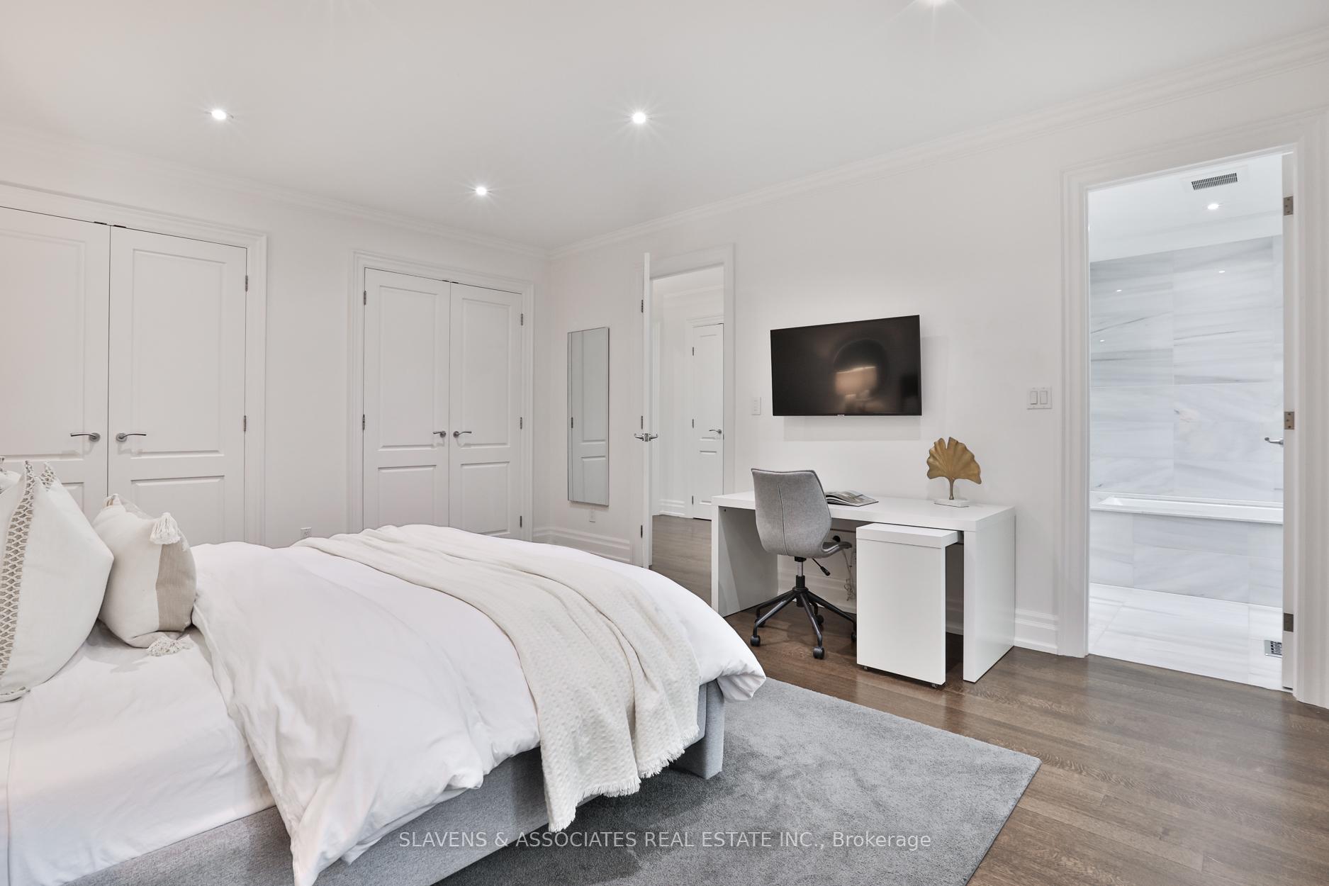 Photo 28 of 216 Hillhurst Boulevard, Toronto, Bedford Park-Nortown — HOMEH