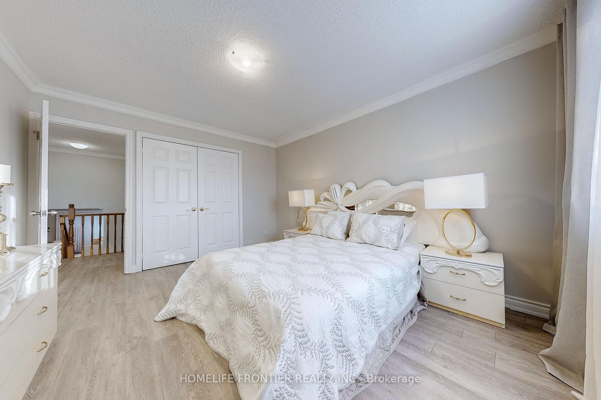 Photo 18 of 49 Spyglas Hill Road, Vaughan, Concord — HOMEH