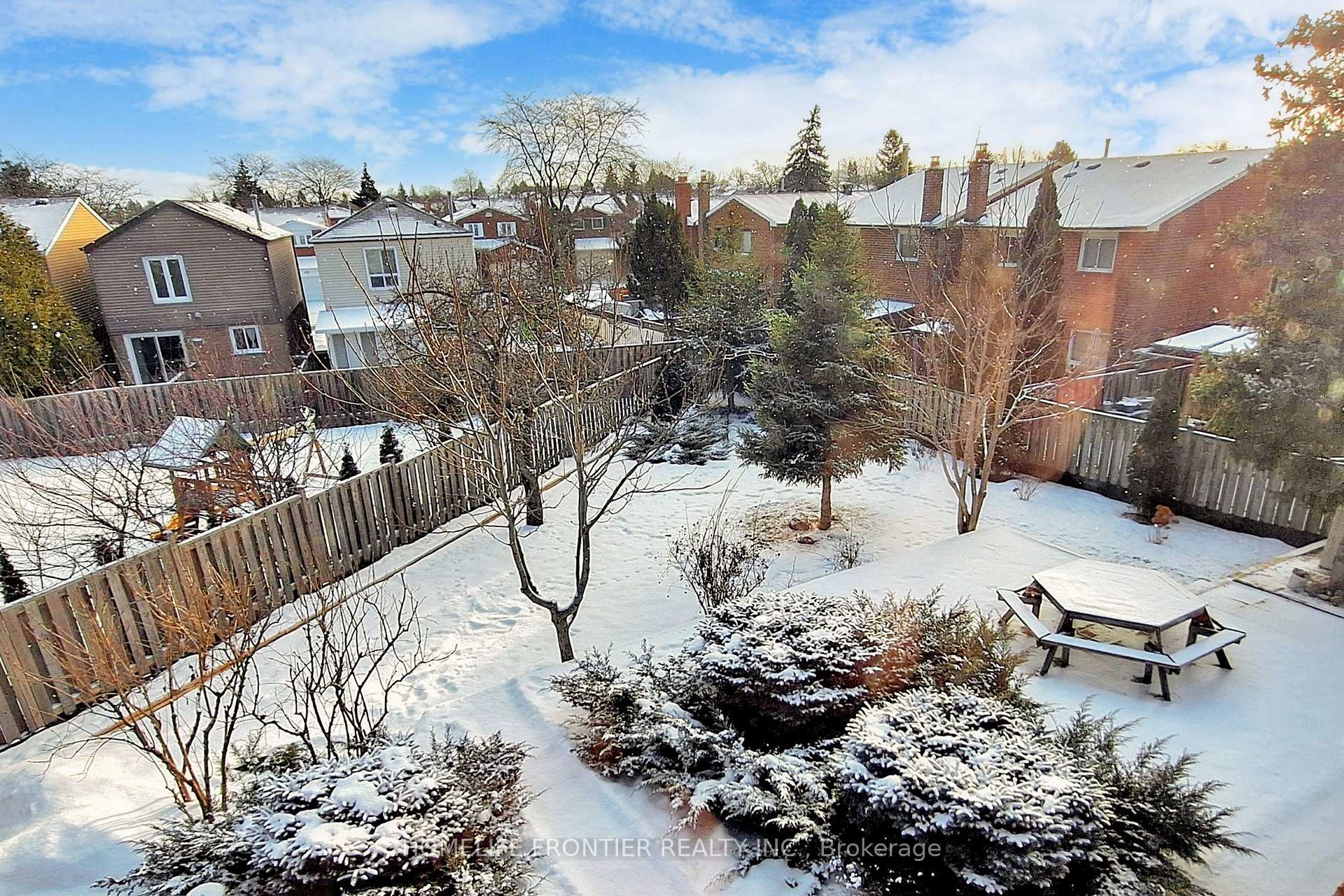 Photo 15 of 49 Spyglas Hill Road, Vaughan, Concord — HOMEH