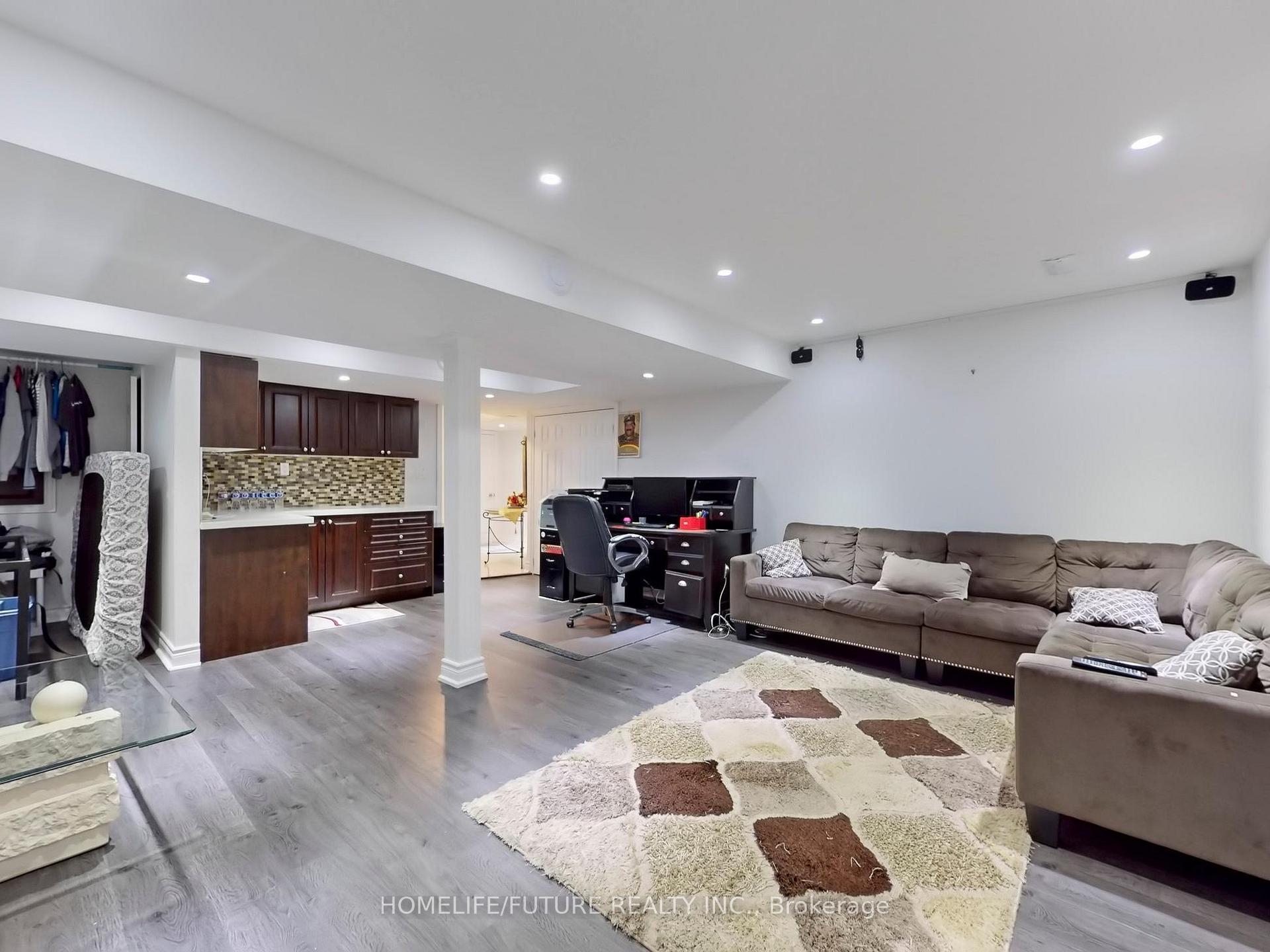 Photo 23 of 2427 Moonlight Crescent, Pickering, Rural Pickering — HOMEH