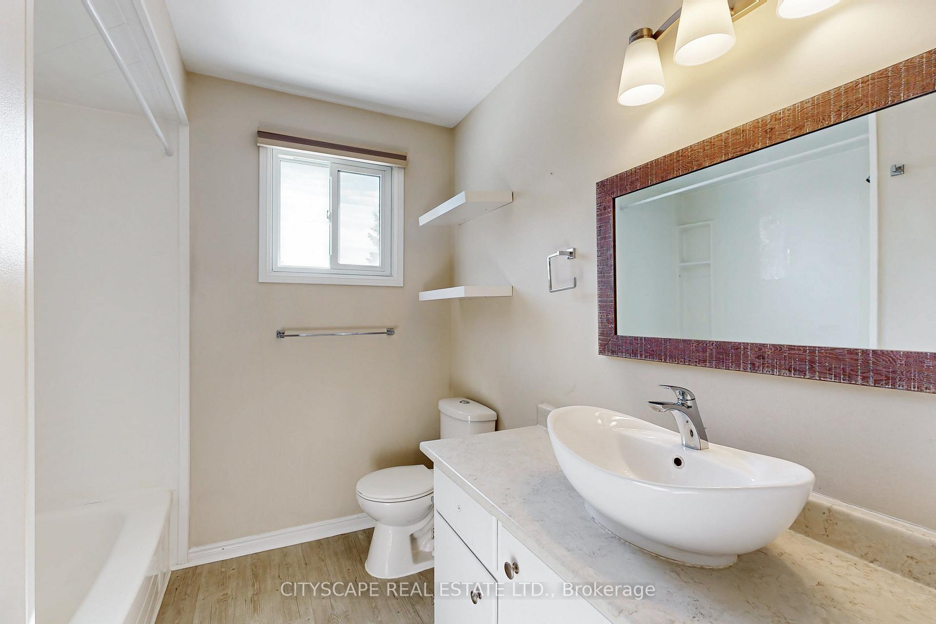 Photo 28 of 65 Riverglen Drive, Georgina, Keswick South — HOMEH