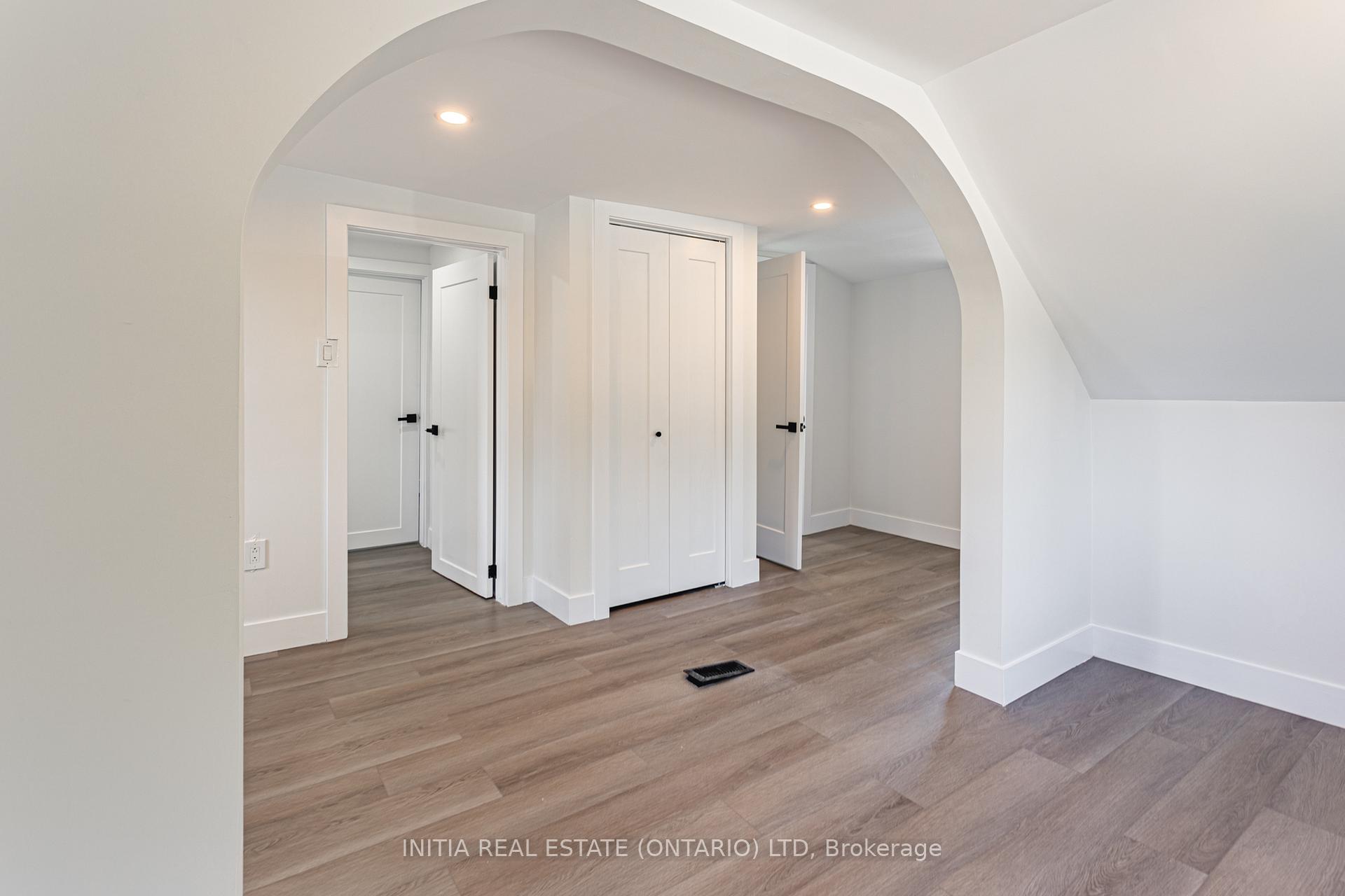 Photo 19 of 138 Sutton Street, Sarnia — HOMEH