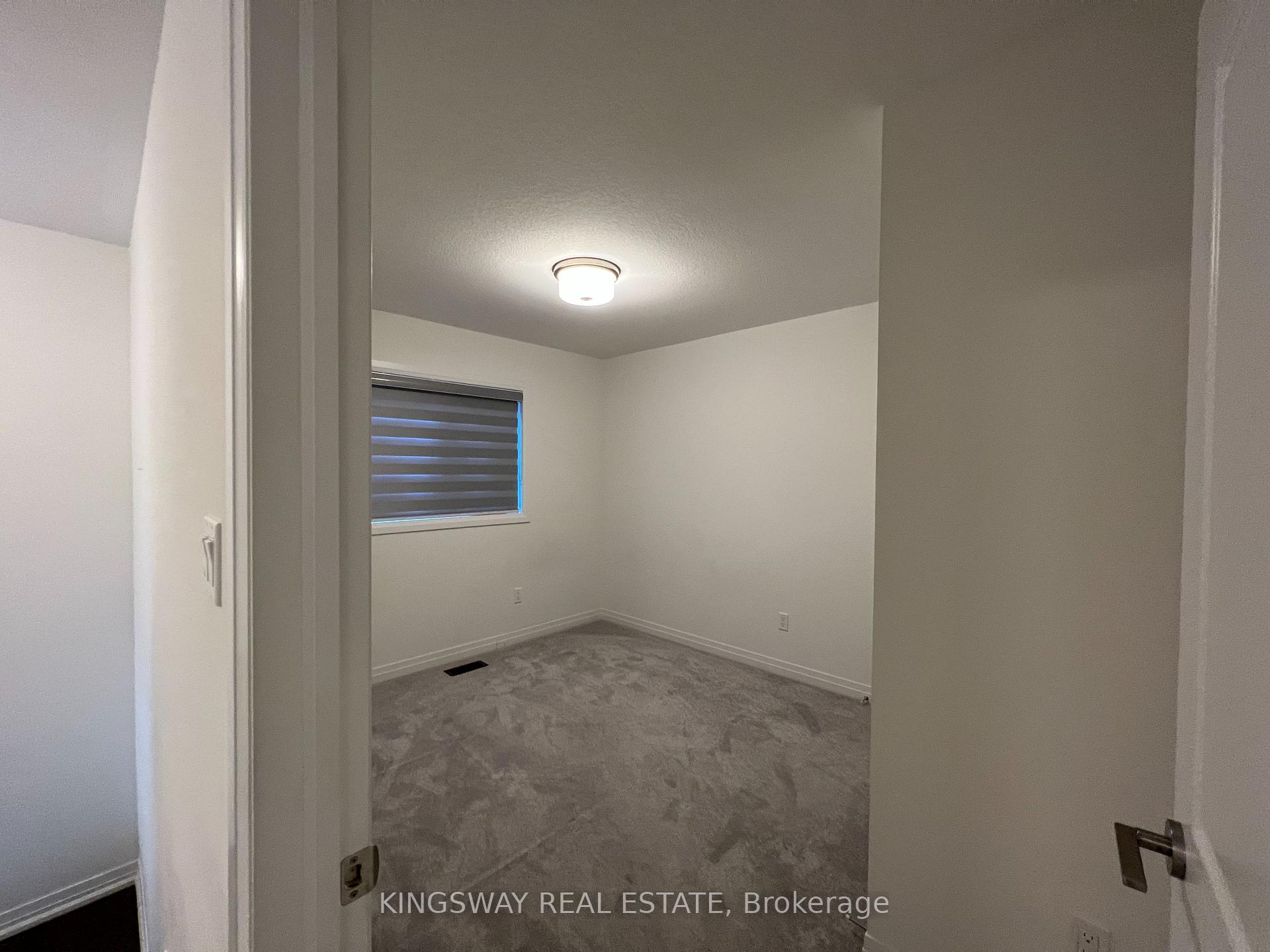 Photo 10 of 18 Flagg Avenue, Brant, Paris — HOMEH