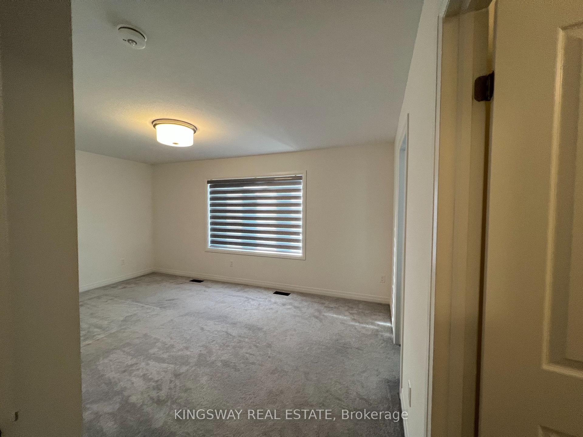 Photo 17 of 18 Flagg Avenue, Brant, Paris — HOMEH
