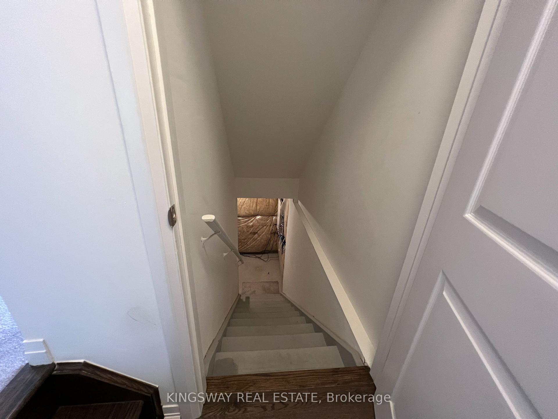Photo 16 of 18 Flagg Avenue, Brant, Paris — HOMEH