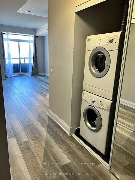 Photo 2 of Unit 2111, 7890 Bathurst Street, Vaughan, Beverley Glen — HOMEH