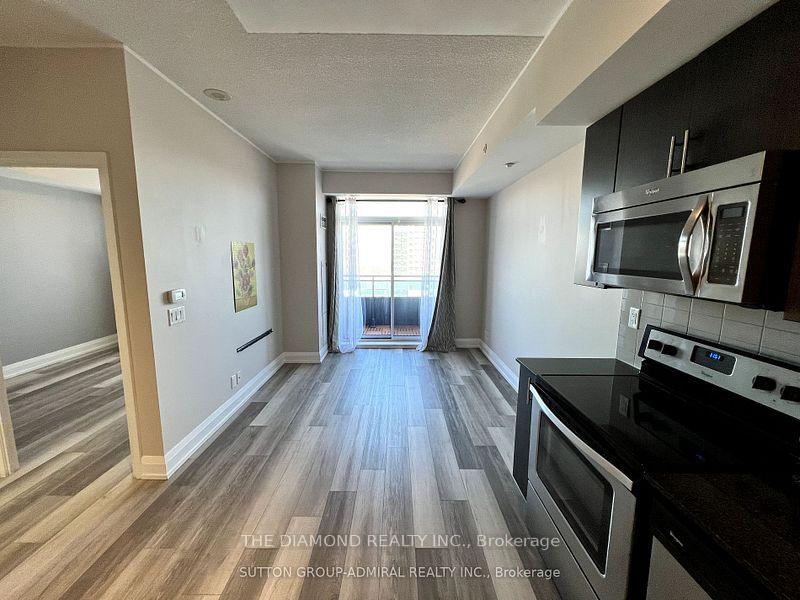 Photo 10 of Unit 2111, 7890 Bathurst Street, Vaughan, Beverley Glen — HOMEH