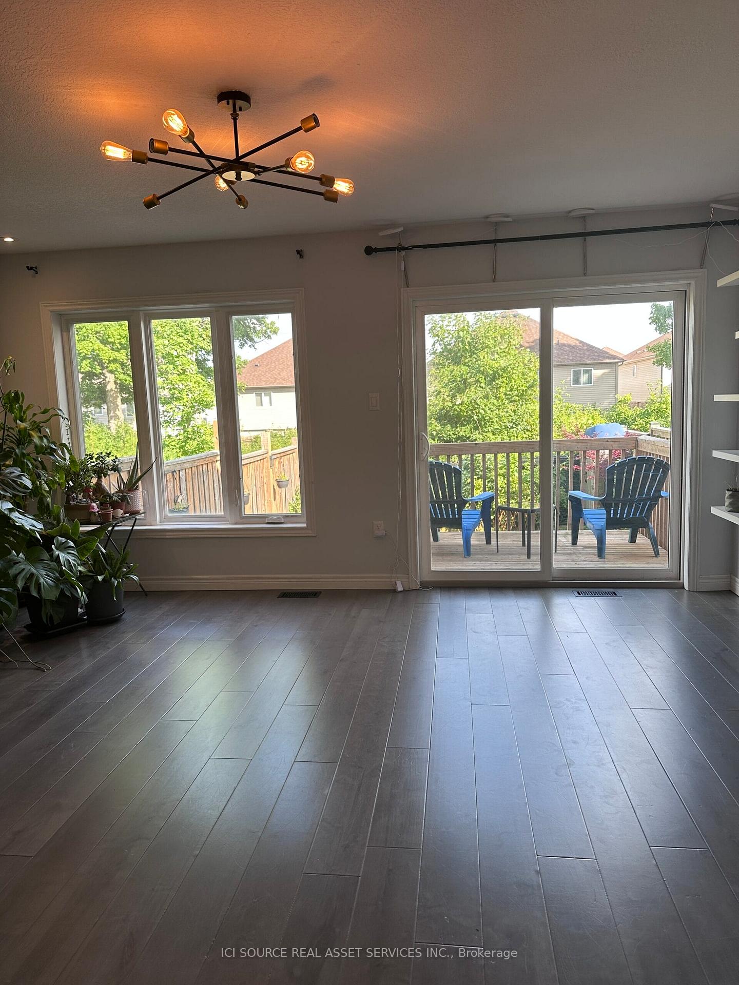 Photo 7 of 24 McCann Street, Guelph, Kortright East — HOMEH