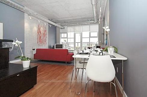 Photo 5 of Unit 408, 261 King Street E, Toronto, Moss Park — HOMEH
