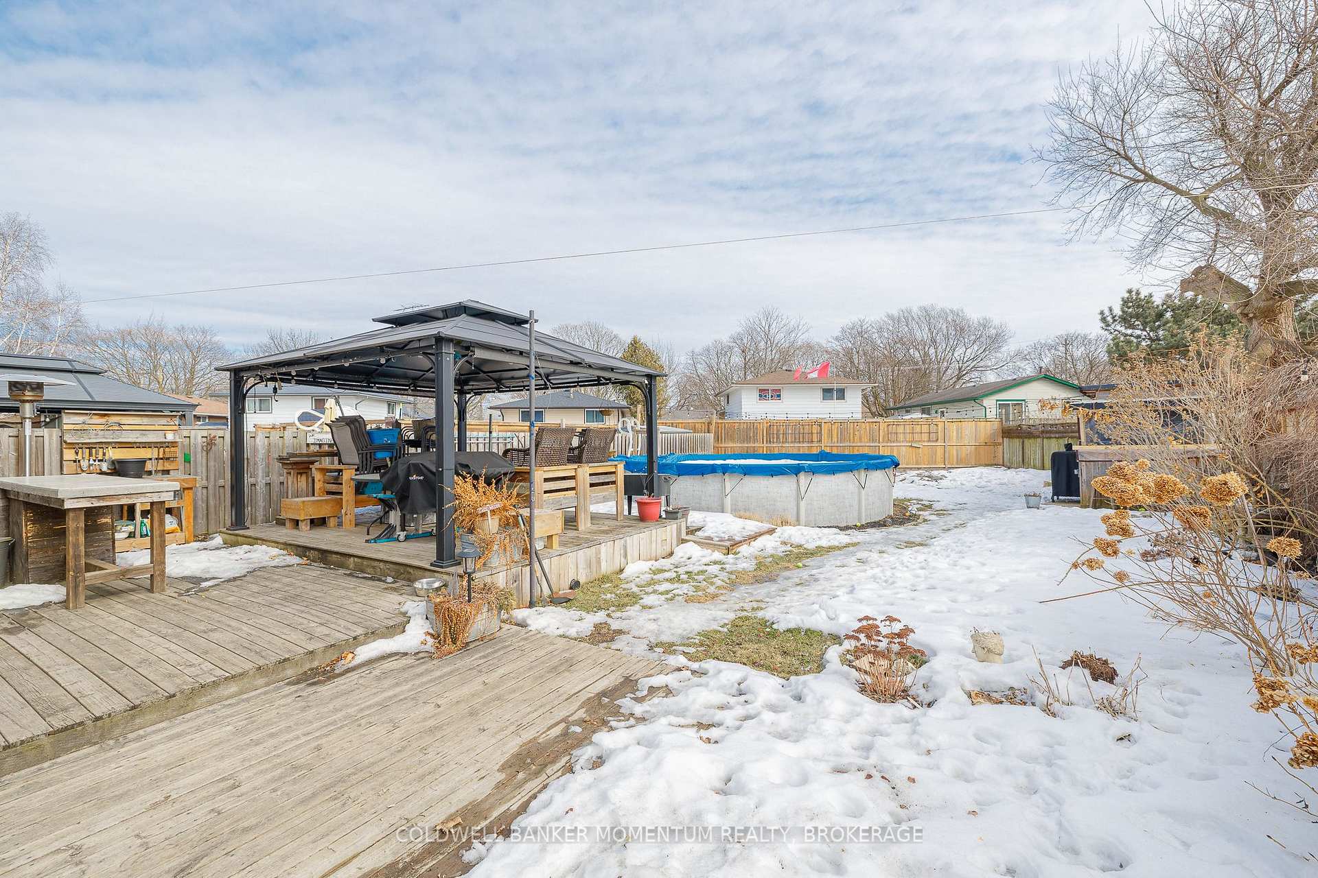 Photo 32 of 30 St. Hildas Court, St. Catharines, Haig — HOMEH