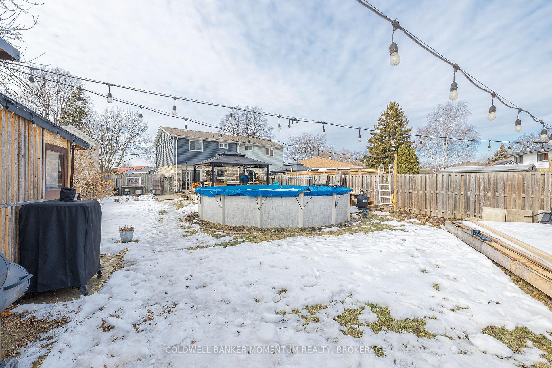 Photo 26 of 30 St. Hildas Court, St. Catharines, Haig — HOMEH