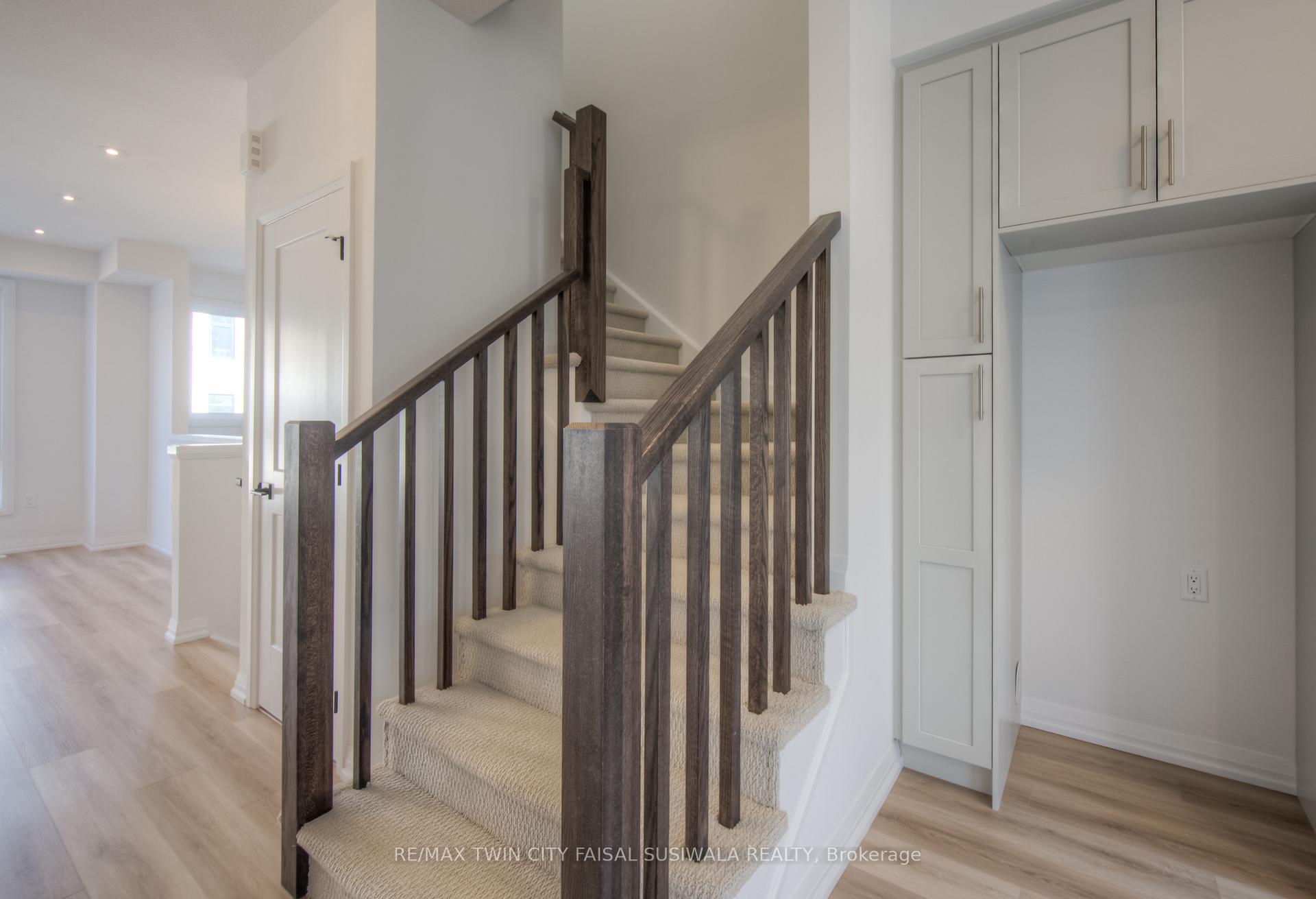 Photo 16 of Unit 82, 55 Tom Brown Drive, Brant, Paris — HOMEH
