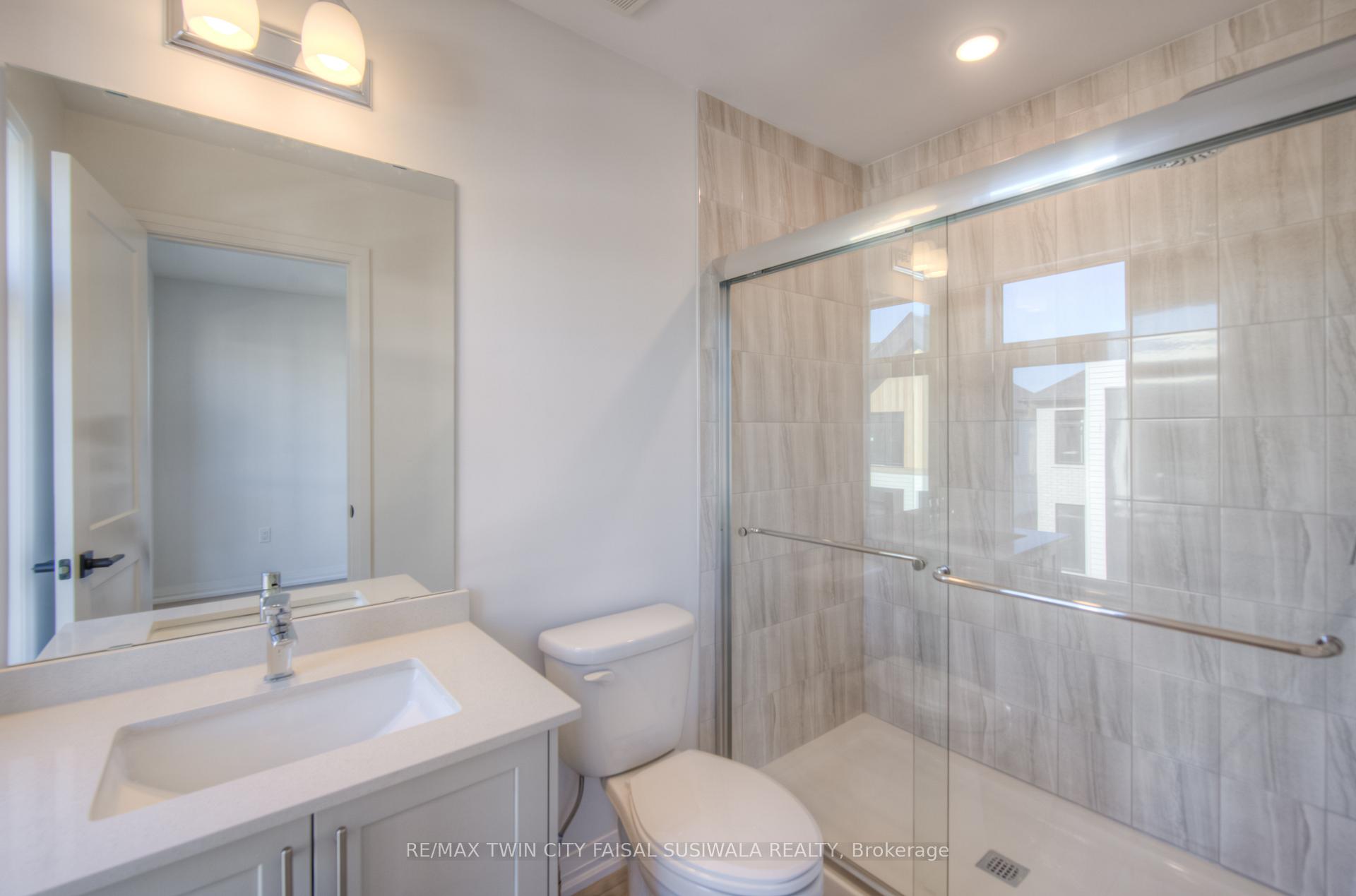 Photo 11 of Unit 82, 55 Tom Brown Drive, Brant, Paris — HOMEH