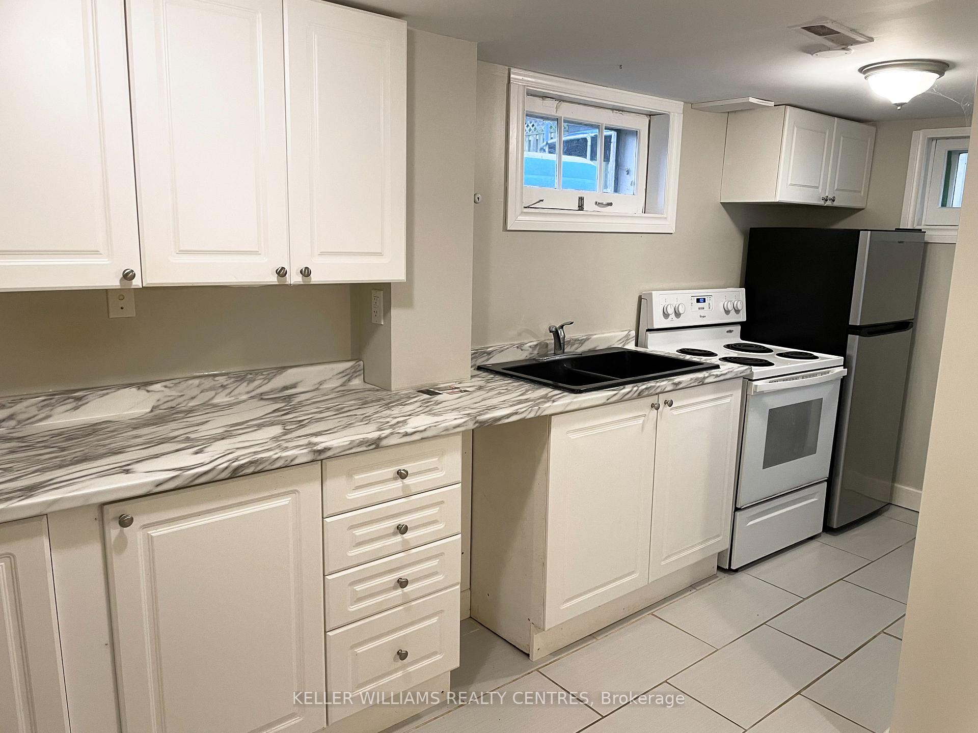 Photo 5 of Unit Bsmt, 77 Wellington St E Street, Barrie, Codrington — HOMEH