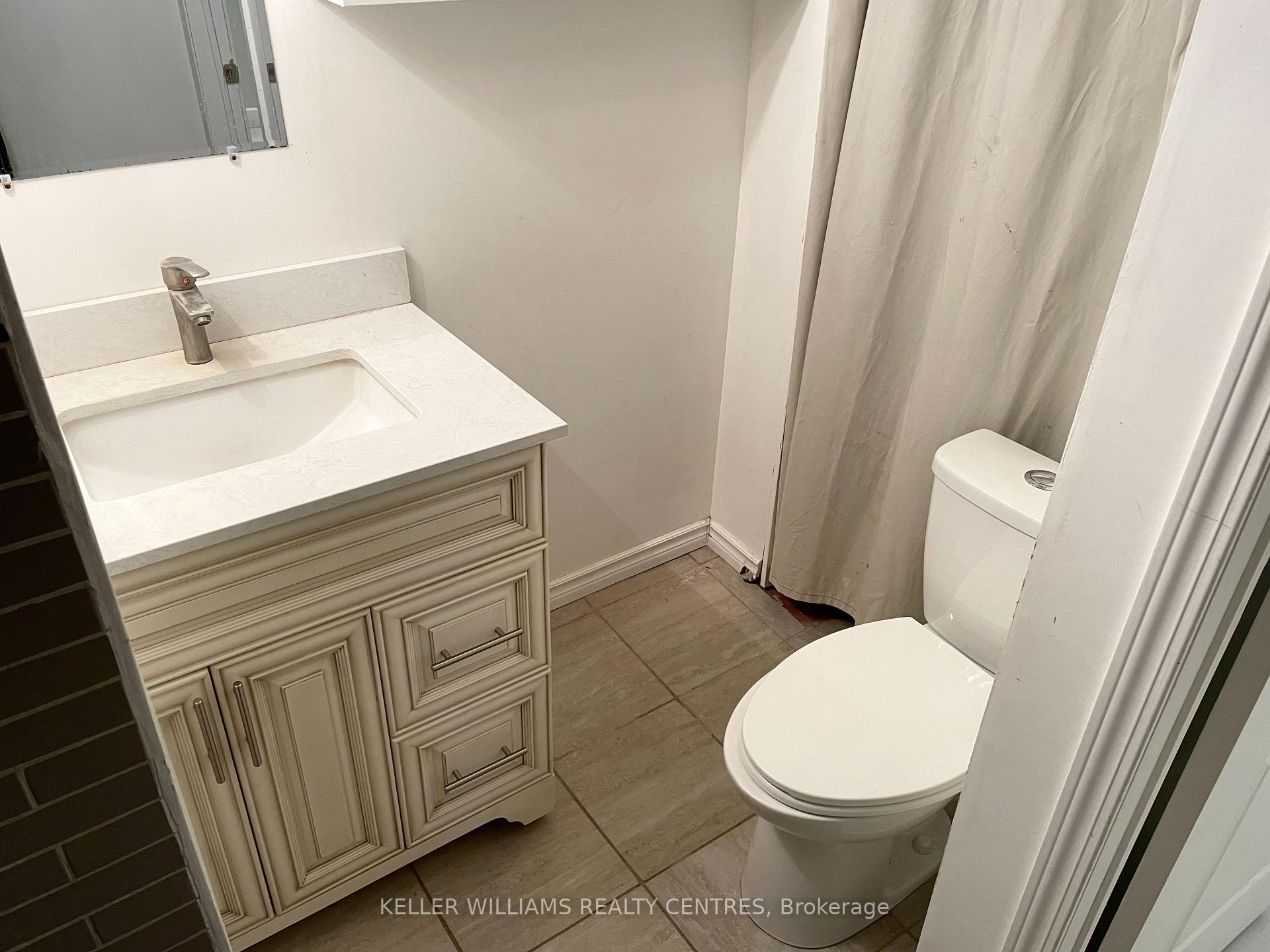 Photo 7 of Unit Bsmt, 77 Wellington St E Street, Barrie, Codrington — HOMEH