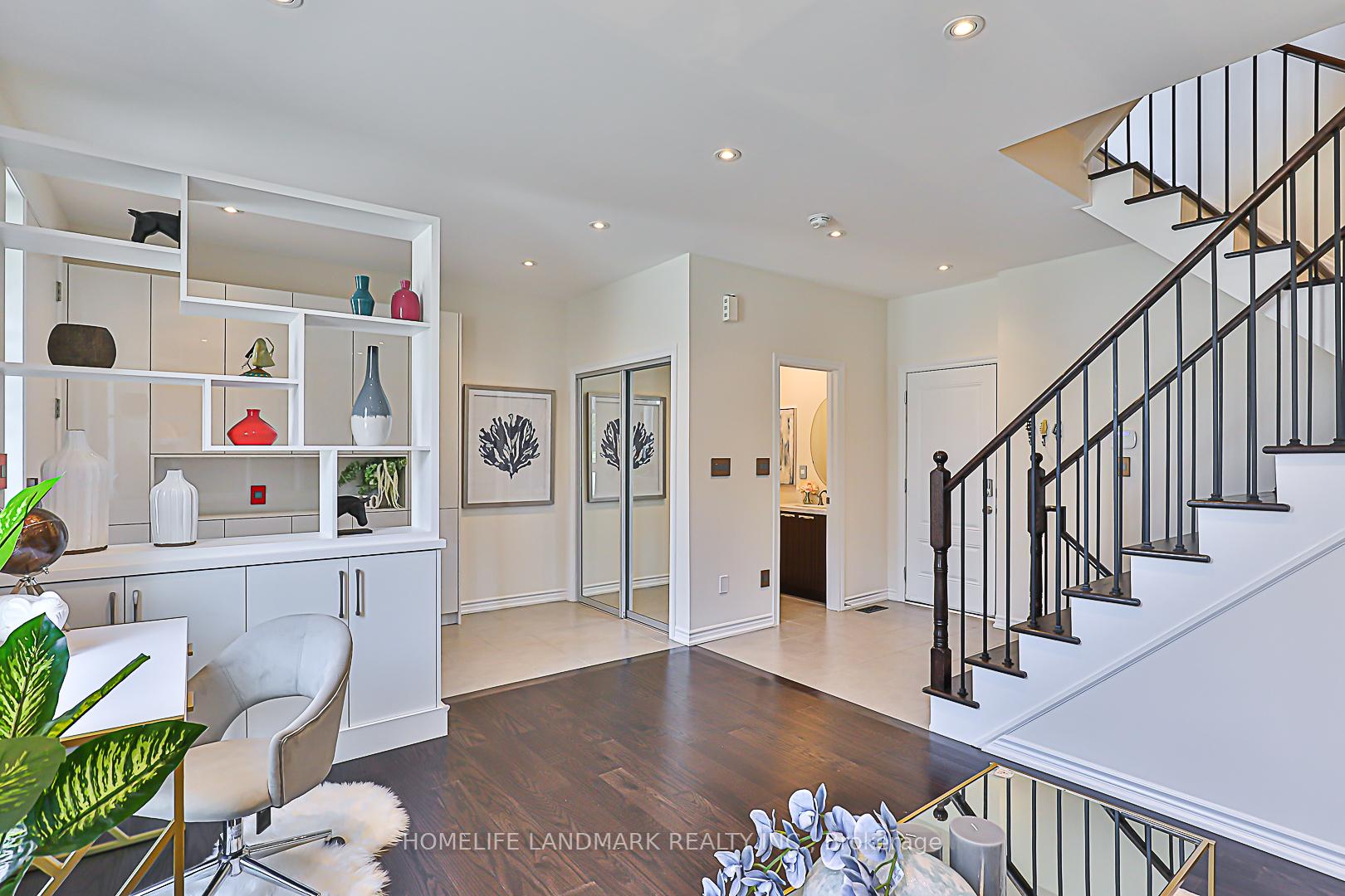 Photo 6 of 25 Breyworth Road, Markham, Victoria Square — HOMEH