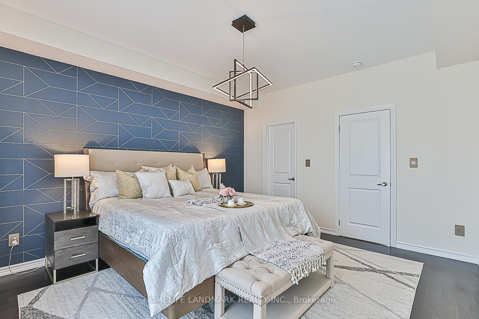 Photo 5 of 25 Breyworth Road, Markham, Victoria Square — HOMEH