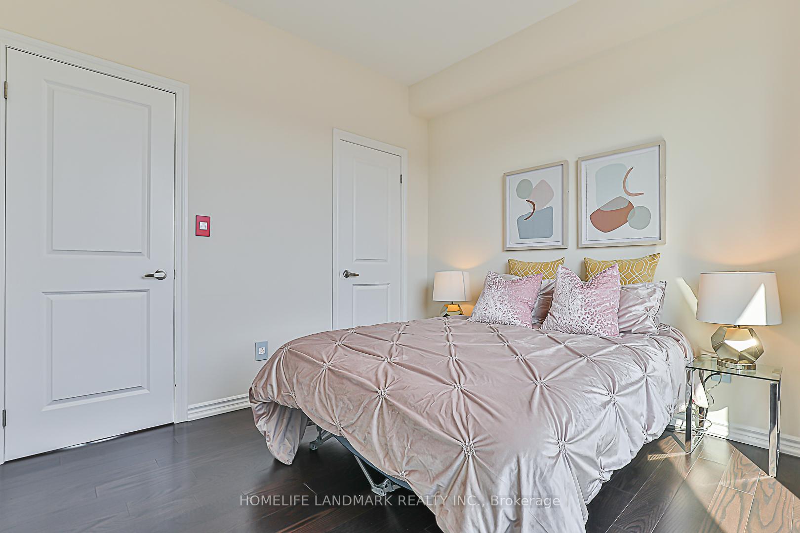 Photo 9 of 25 Breyworth Road, Markham, Victoria Square — HOMEH