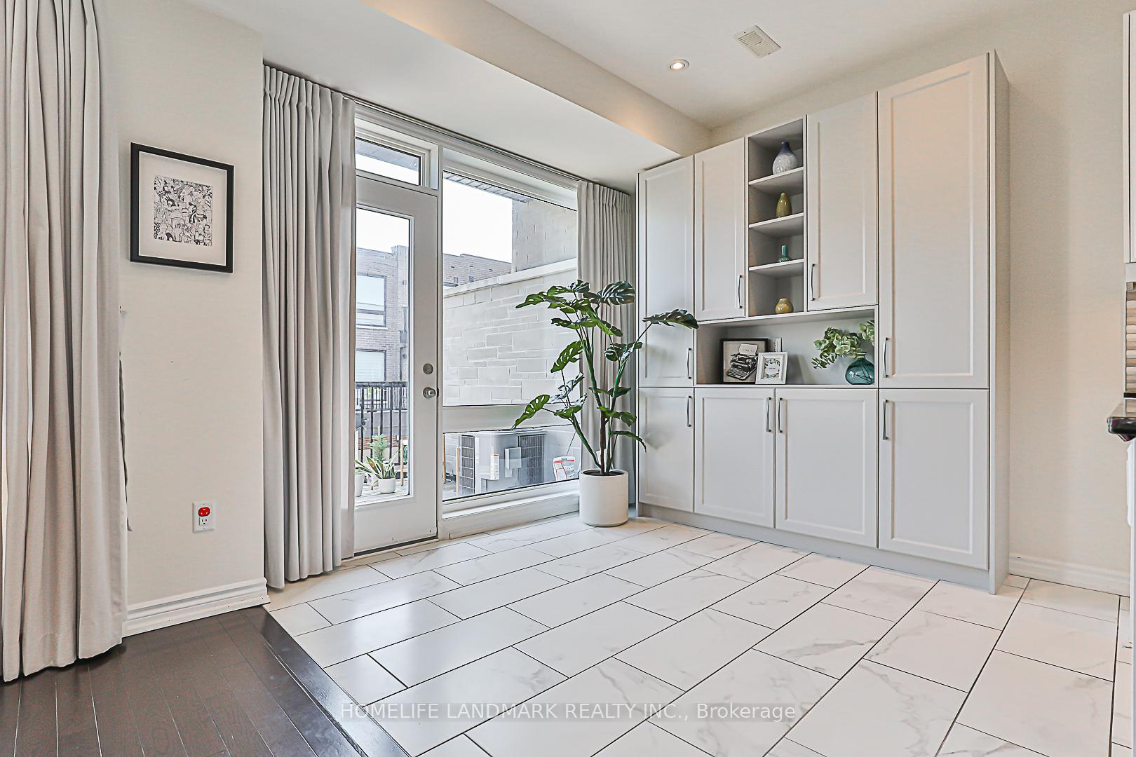 Photo 22 of 25 Breyworth Road, Markham, Victoria Square — HOMEH
