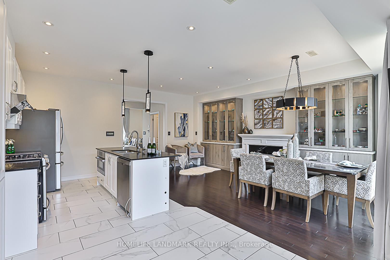 Photo 21 of 25 Breyworth Road, Markham, Victoria Square — HOMEH