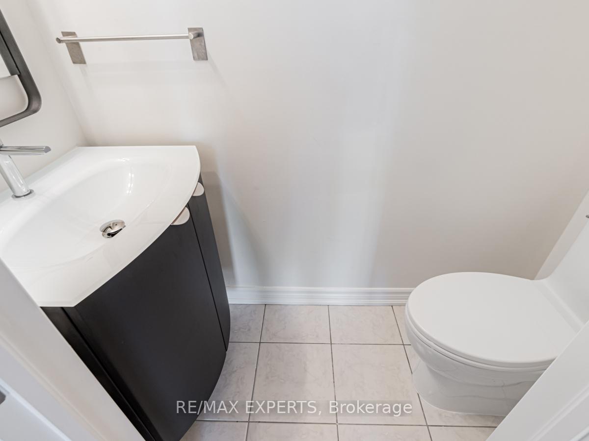 Photo 19 of Unit 303, 199 Pine Grove Road, Vaughan, Islington Woods — HOMEH