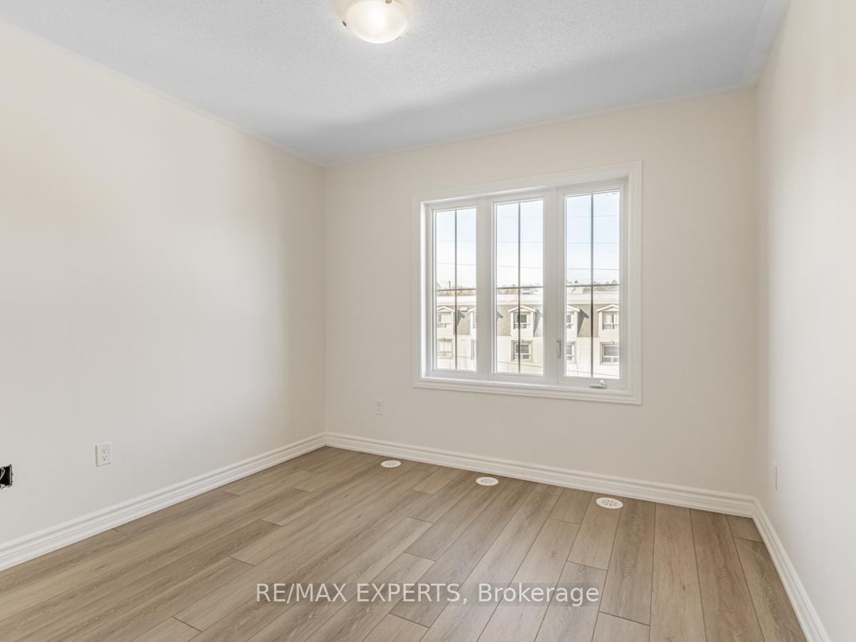 Photo 18 of Unit 303, 199 Pine Grove Road, Vaughan, Islington Woods — HOMEH