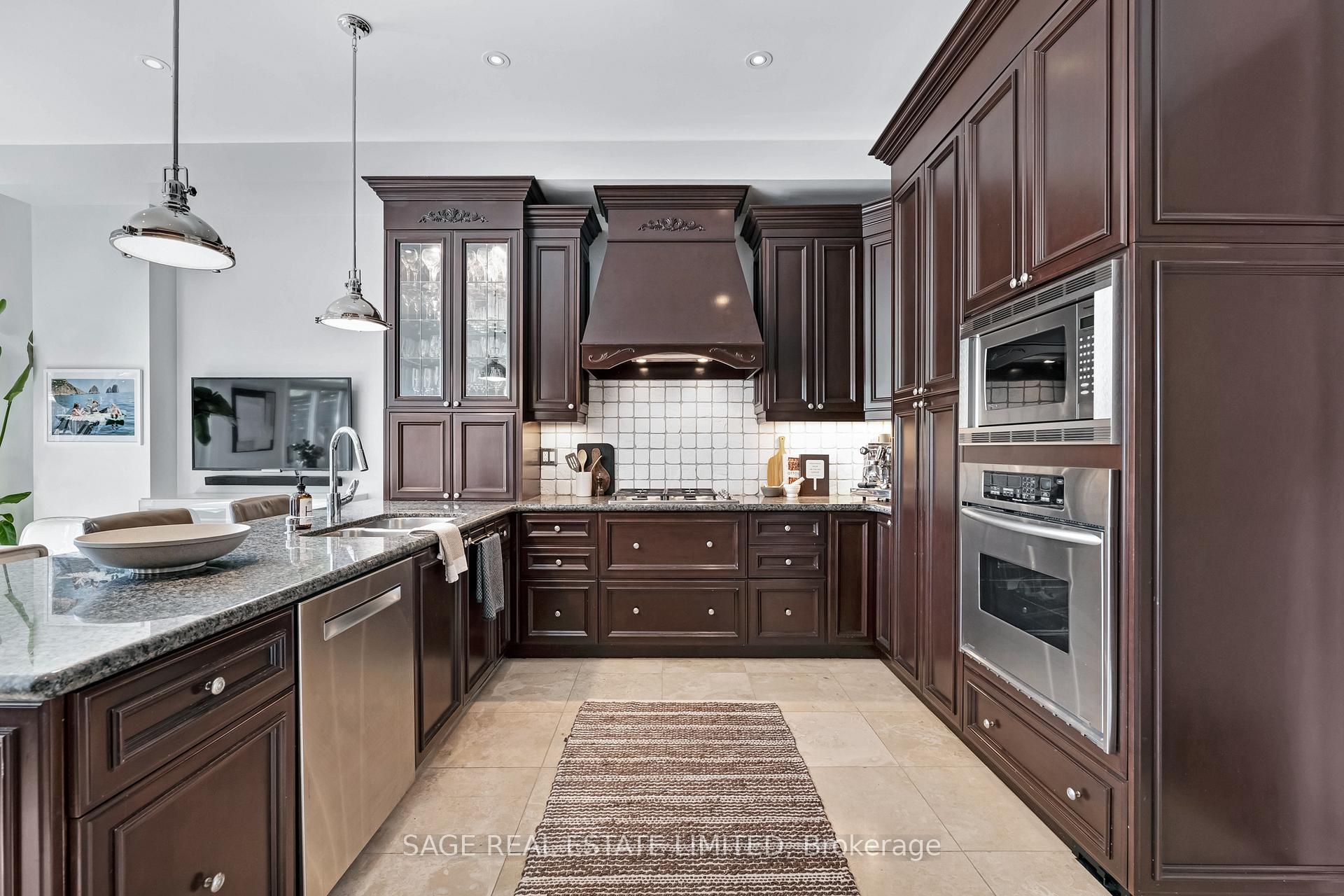 Photo 7 of 35 Thelma Avenue, Toronto, Forest Hill South — HOMEH