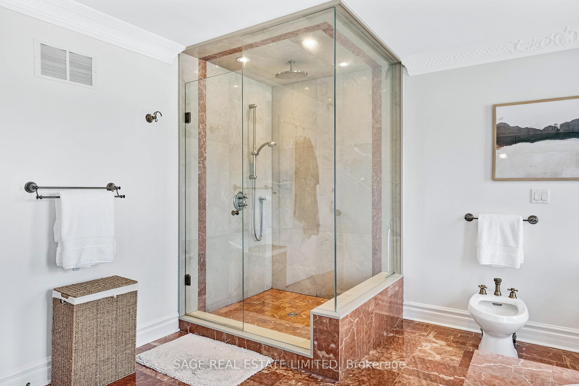 Photo 19 of 35 Thelma Avenue, Toronto, Forest Hill South — HOMEH