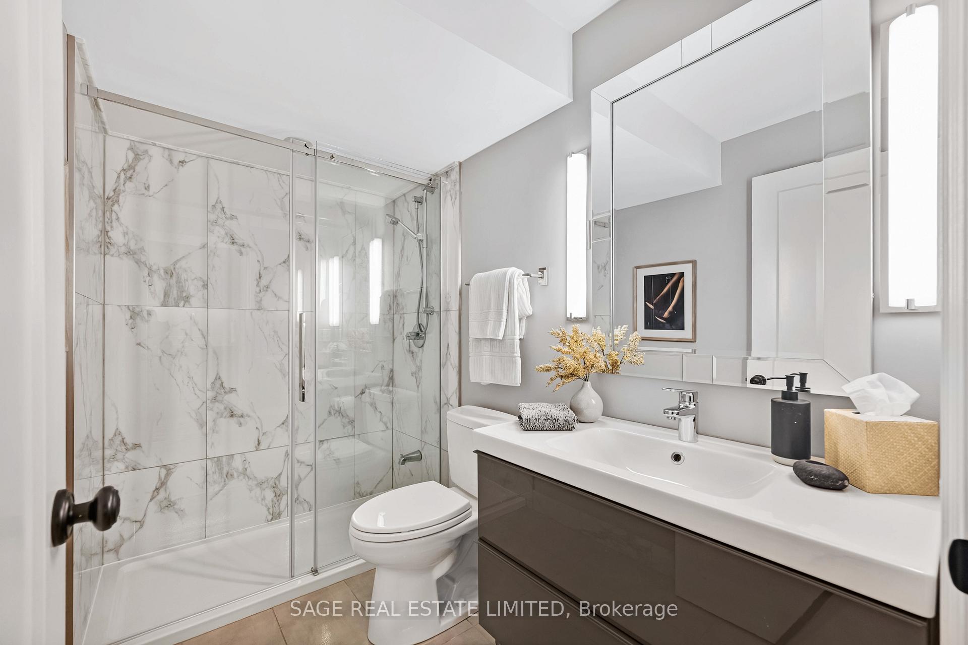 Photo 18 of 35 Thelma Avenue, Toronto, Forest Hill South — HOMEH