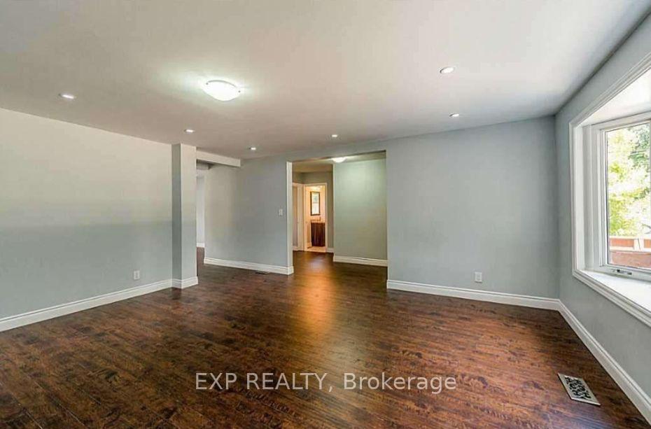 Photo 19 of 39-1 Centennial Parkway S, Hamilton, Stoney Creek — HOMEH