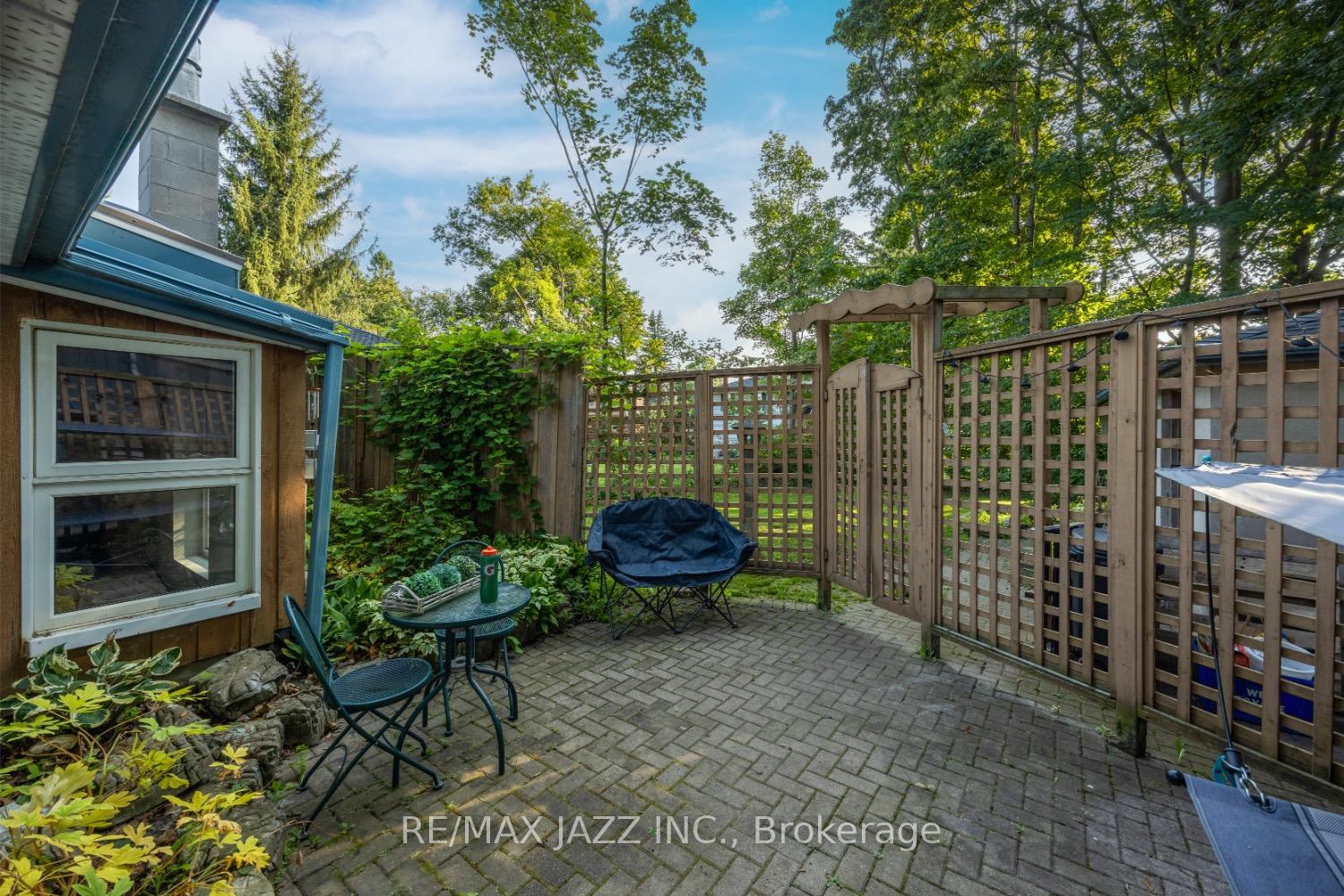 Photo 18 of 59 Harmony Road N, Oshawa, Eastdale — HOMEH
