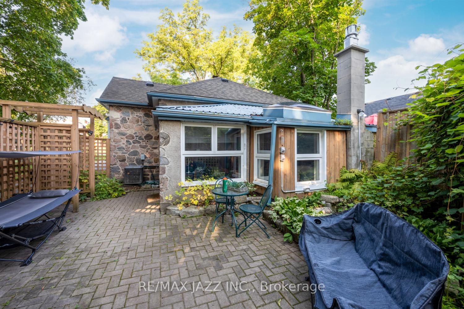 Photo 22 of 59 Harmony Road N, Oshawa, Eastdale — HOMEH