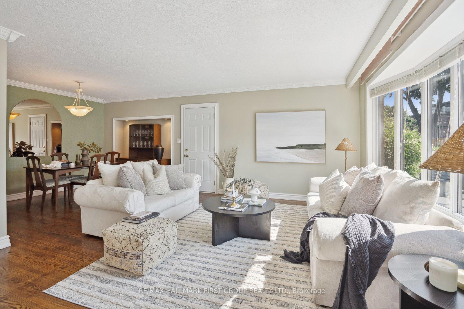 Photo 14 of 980 Essa Crescent, Pickering, West Shore — HOMEH