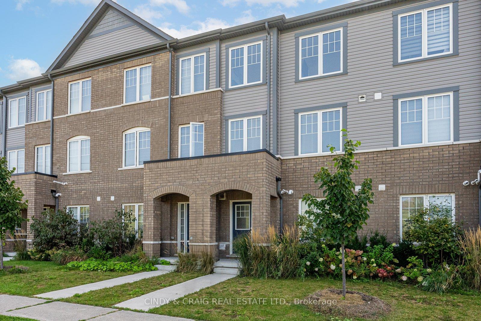 Front of 870 Atwater Path