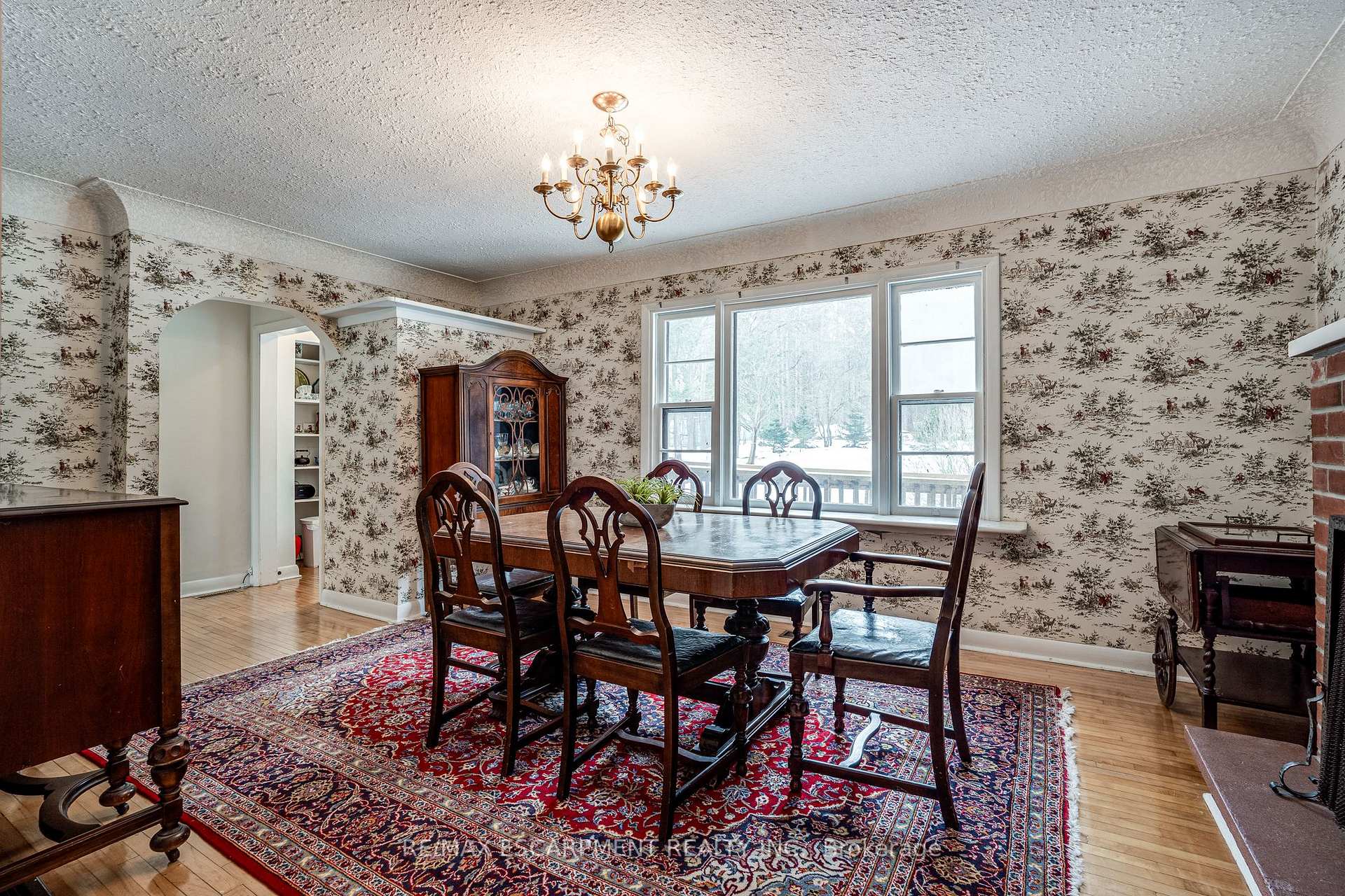 Photo 8 of 1055 Governors Road, Hamilton, Rural Dundas — HOMEH