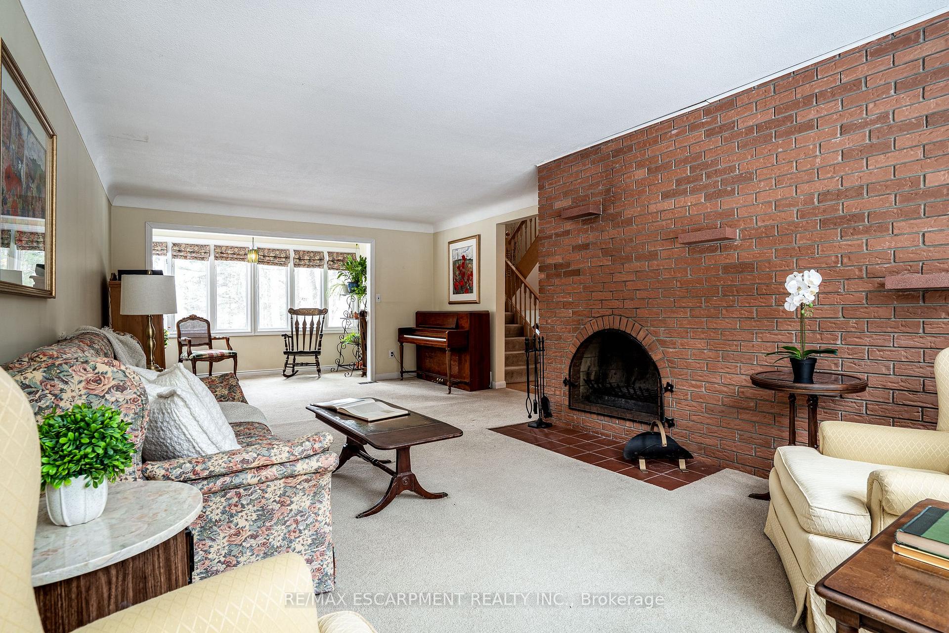 Photo 10 of 1055 Governors Road, Hamilton, Rural Dundas — HOMEH