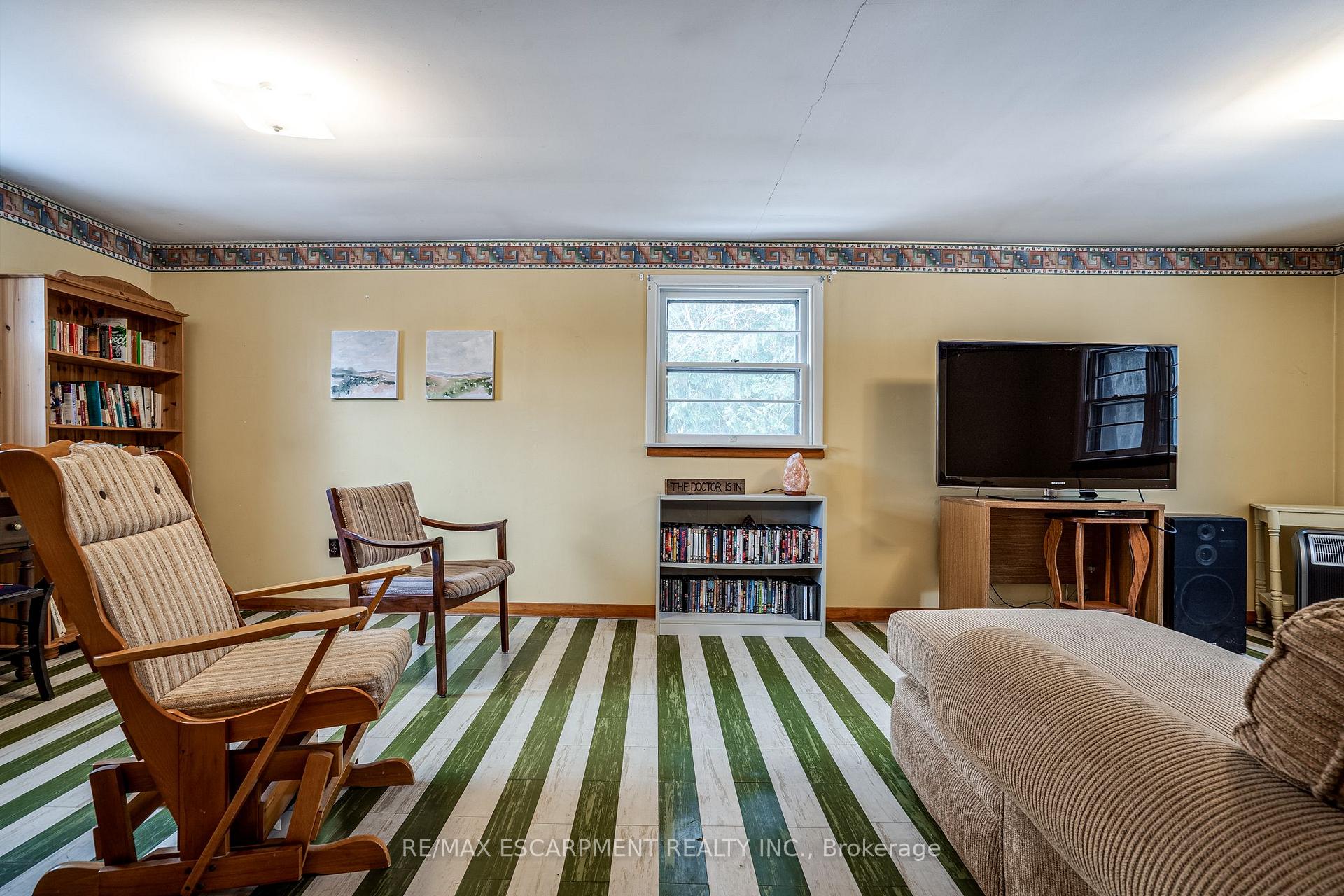 Photo 31 of 1055 Governors Road, Hamilton, Rural Dundas — HOMEH